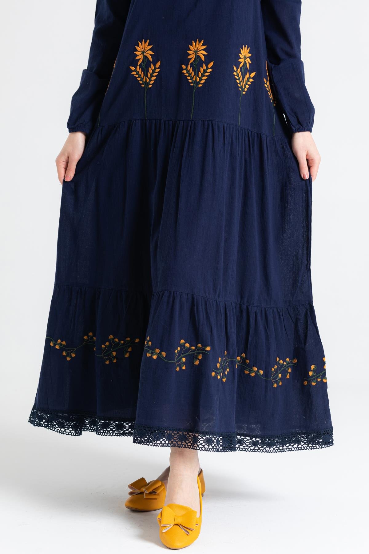 Uzun Kol Şile Bezi Aslı Nakışlı Uzun Elbise Lacivert Lcvt