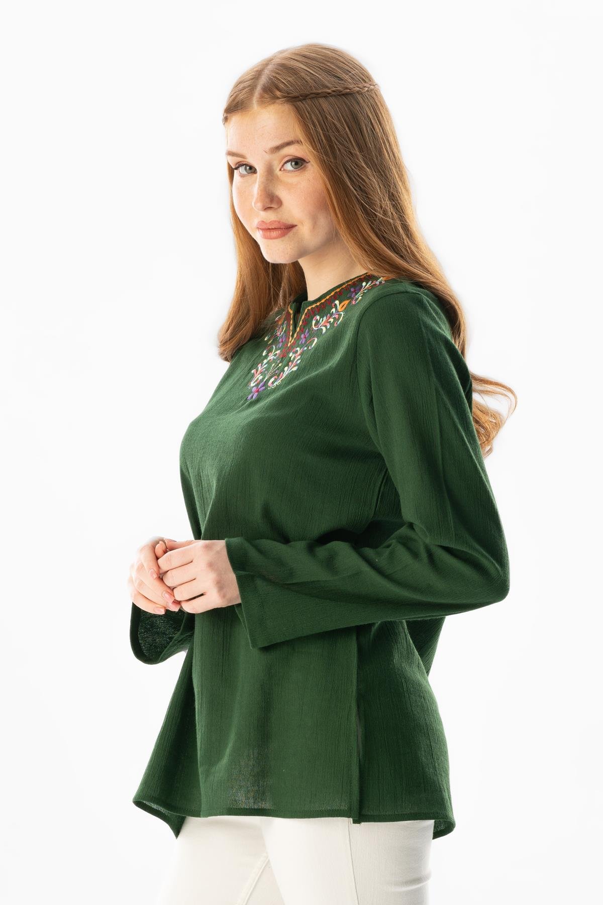 Uzun Kol Şile Bezi Gökkuşağı Nakış Detaylı Yazlık Bluz Yeşil Ysl