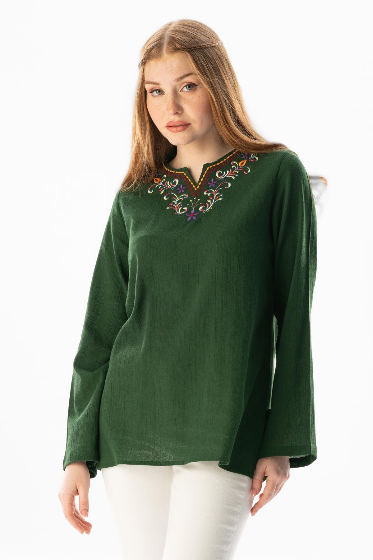 Uzun Kol Şile Bezi Gökkuşağı Nakış Detaylı Yazlık Bluz Yeşil Ysl