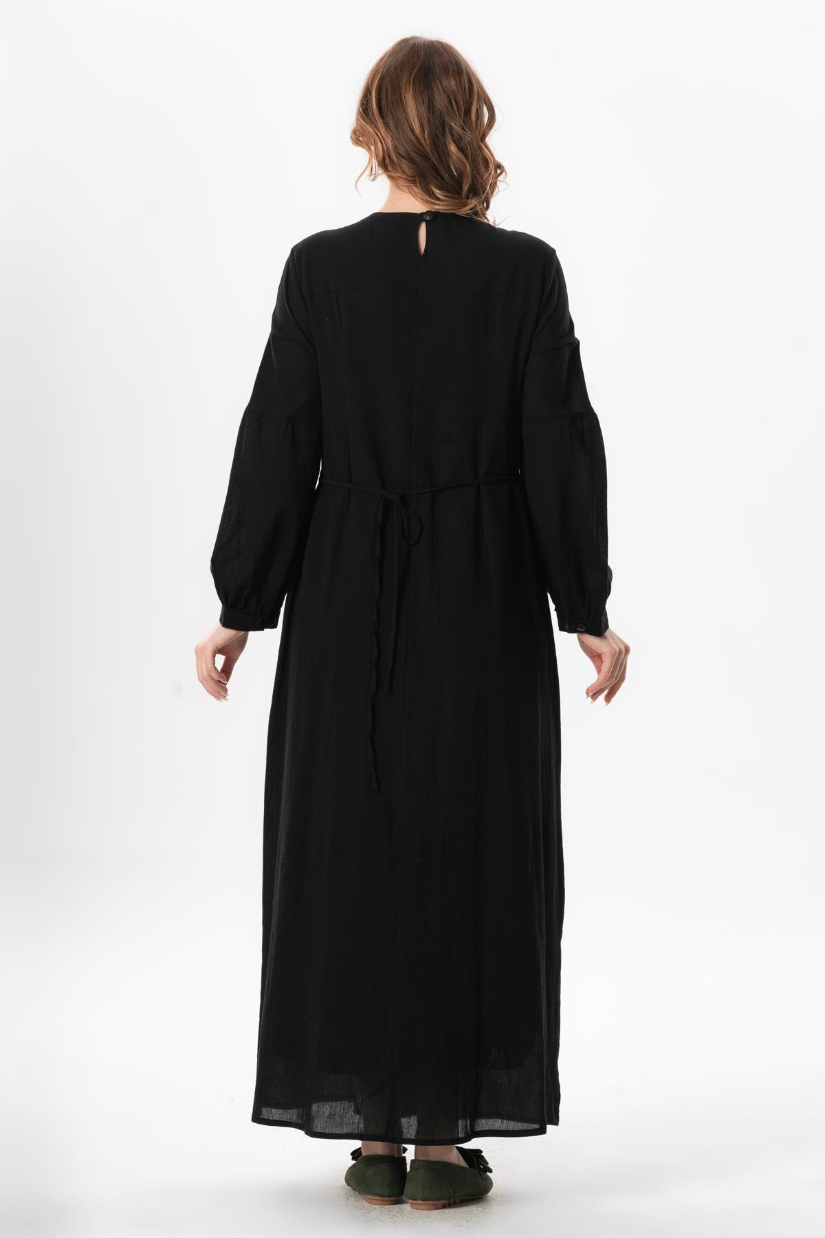 Uzun Kol Şile Bezi Gülşah Bisiklet Yaka Nakışlı Uzun Yazlık Elbise Siyah Syh