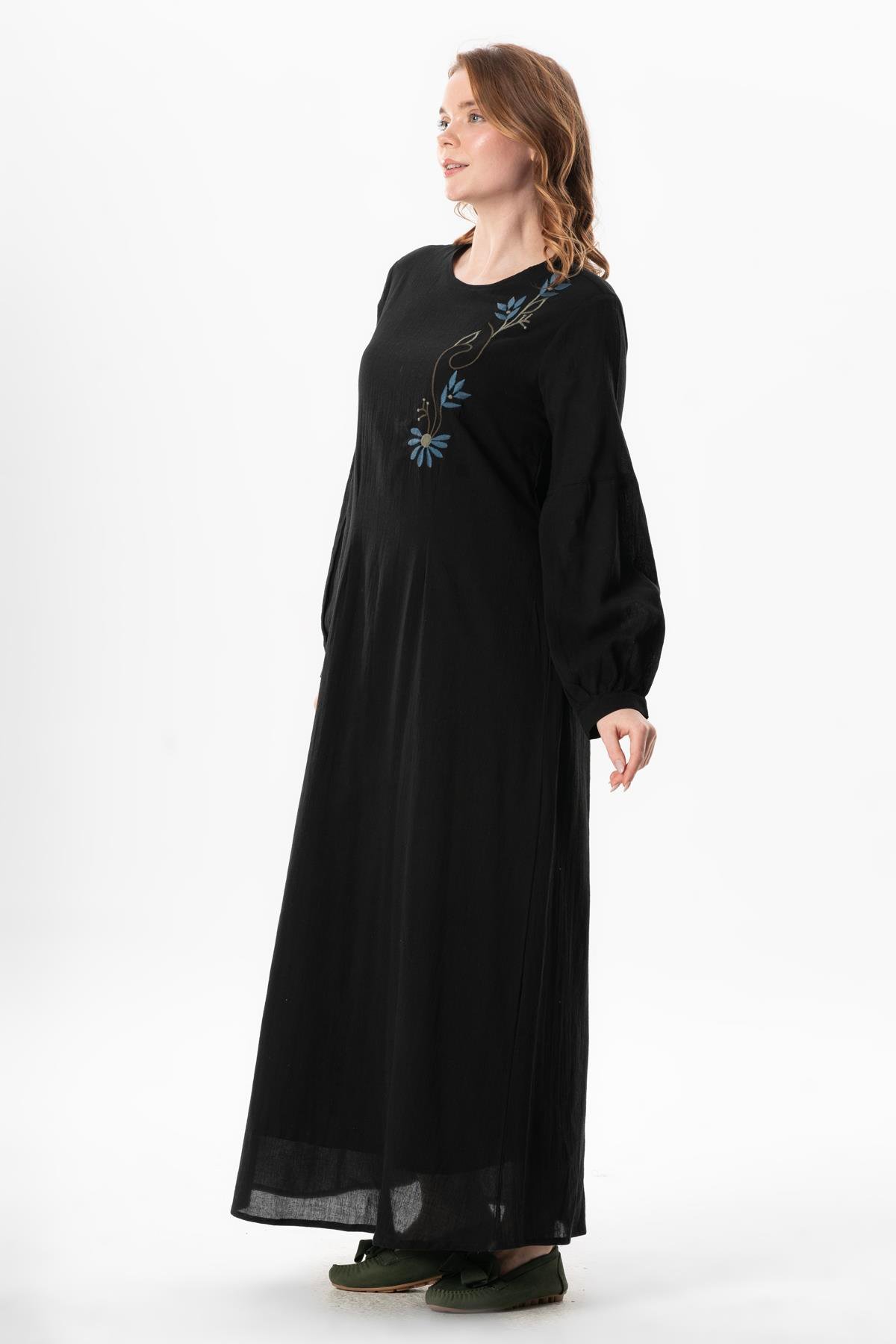 Uzun Kol Şile Bezi Gülşah Bisiklet Yaka Nakışlı Uzun Yazlık Elbise Siyah Syh