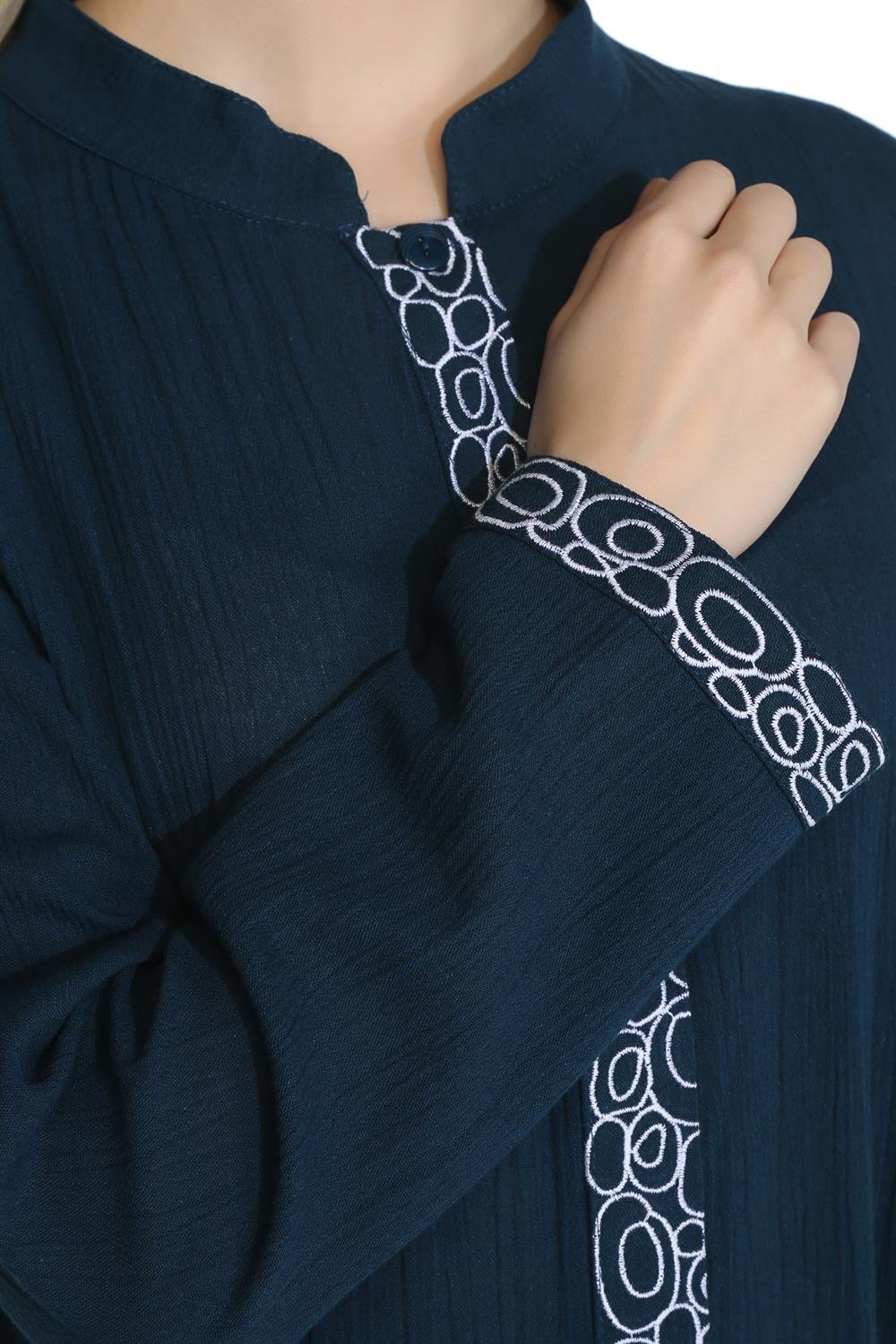 Uzun Kol Şile Bezi Hakim Yaka Halkalı Nakışlı Mevsimlik Uzun Ferace Petrol Ptrl