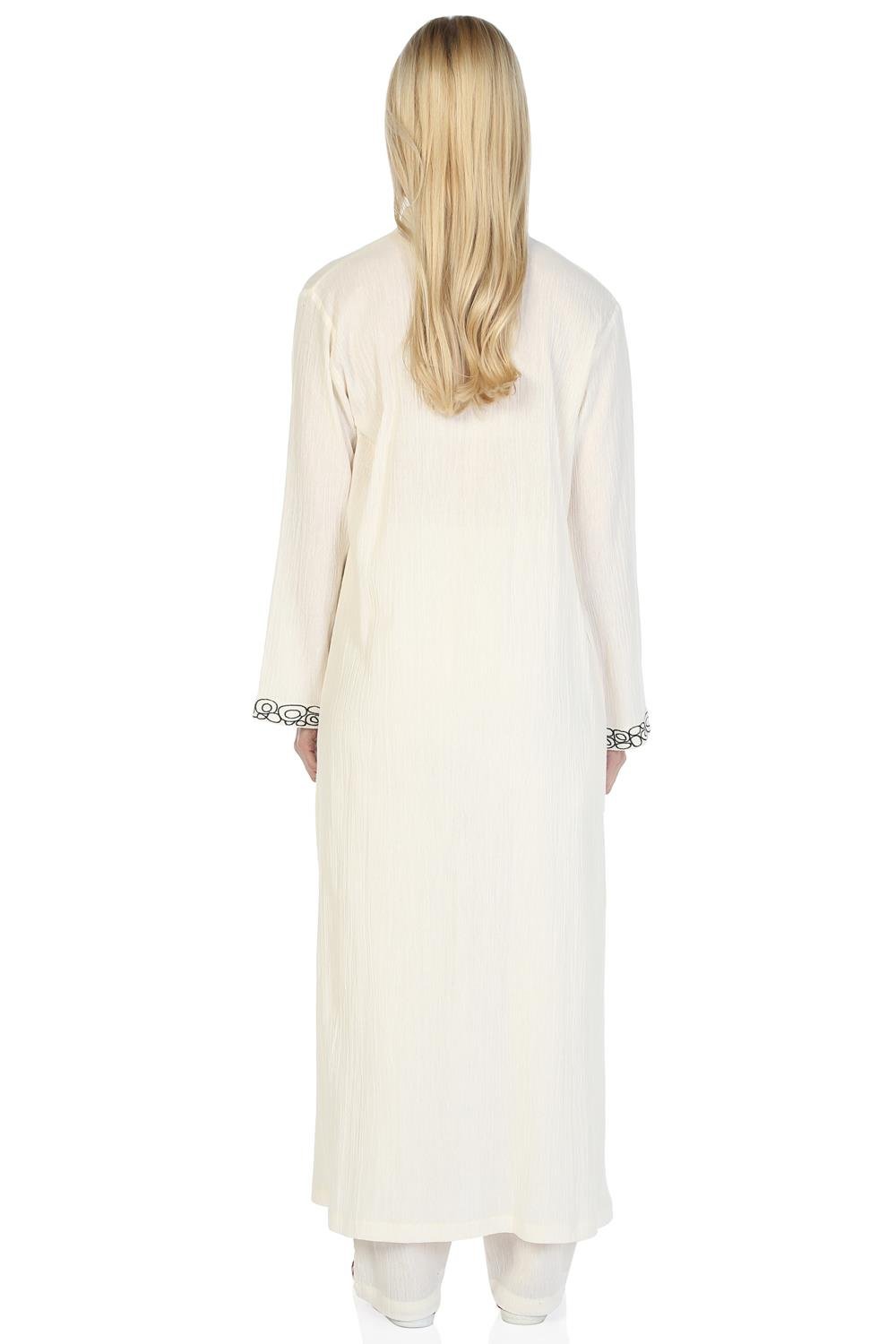 Uzun Kol Şile Bezi Hakim Yaka Halkalı Nakışlı Mevsimlik Uzun Ferace Krem Krm