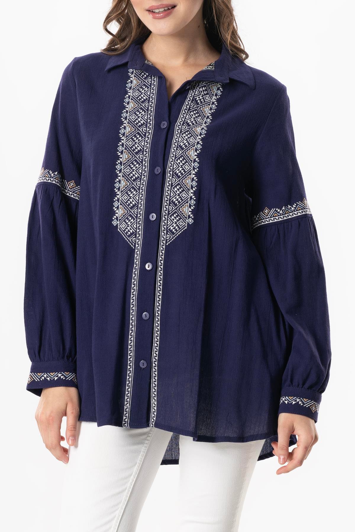 Uzun Kol Şile Bezi Maviş Nakış İşlemeli Yazlık Gömlek Mor Mor