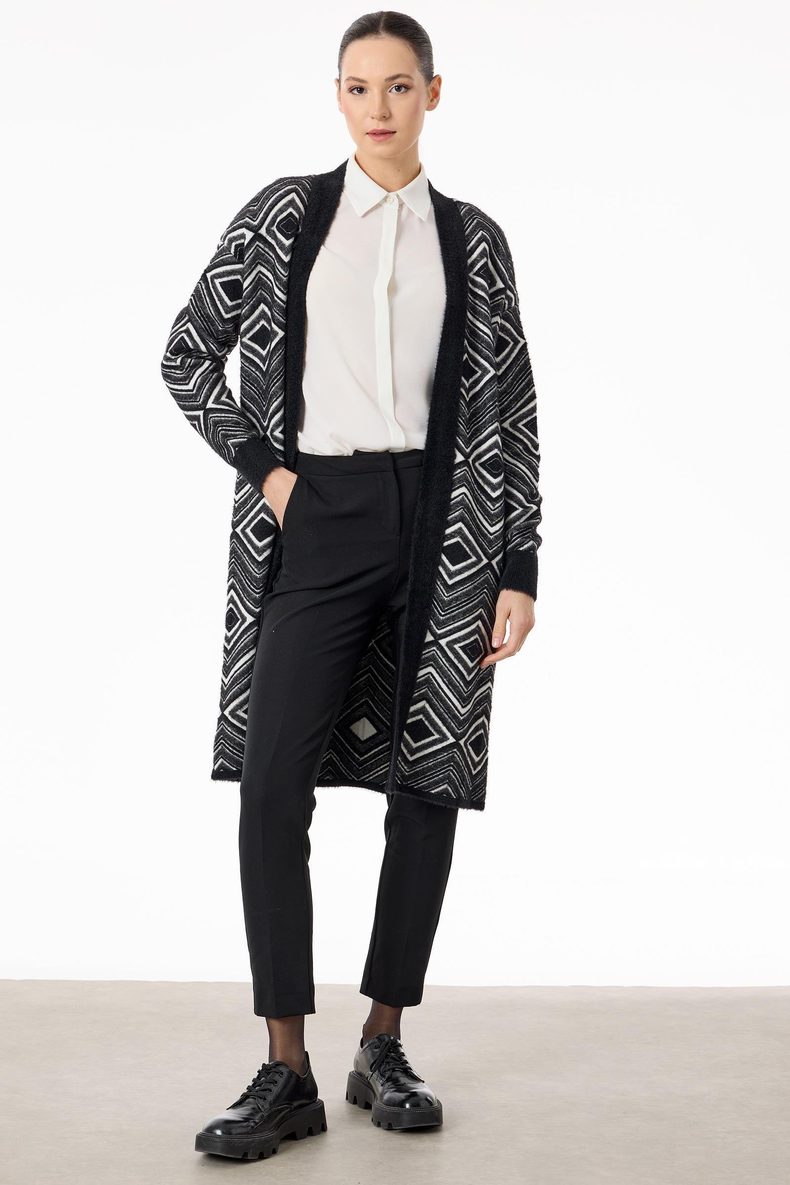 Baklava Desenli Triko Hırka SİYAH-EKRU