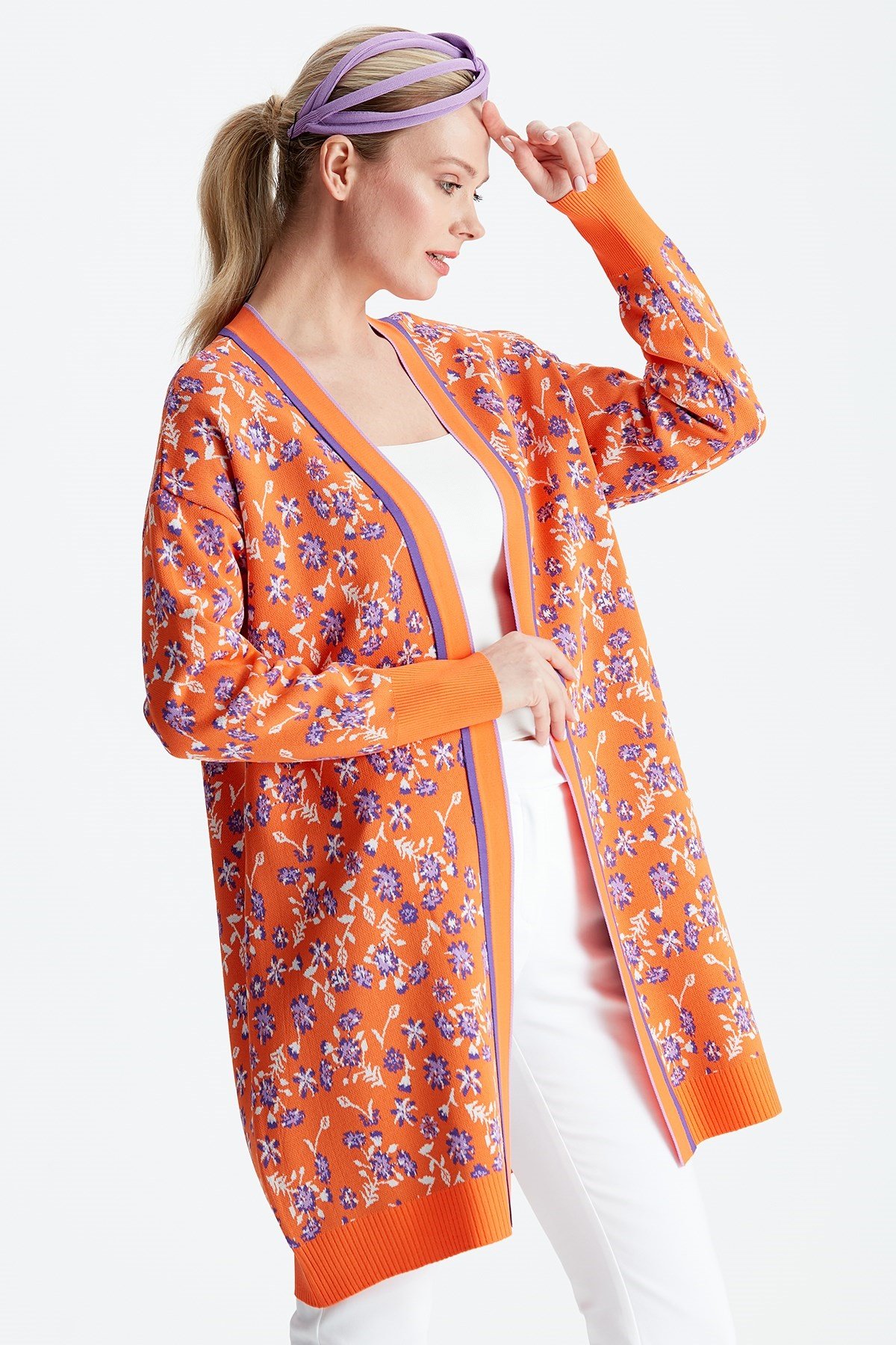 ÇİÇEK DESENLİ RAYON HIRKA ORANJ