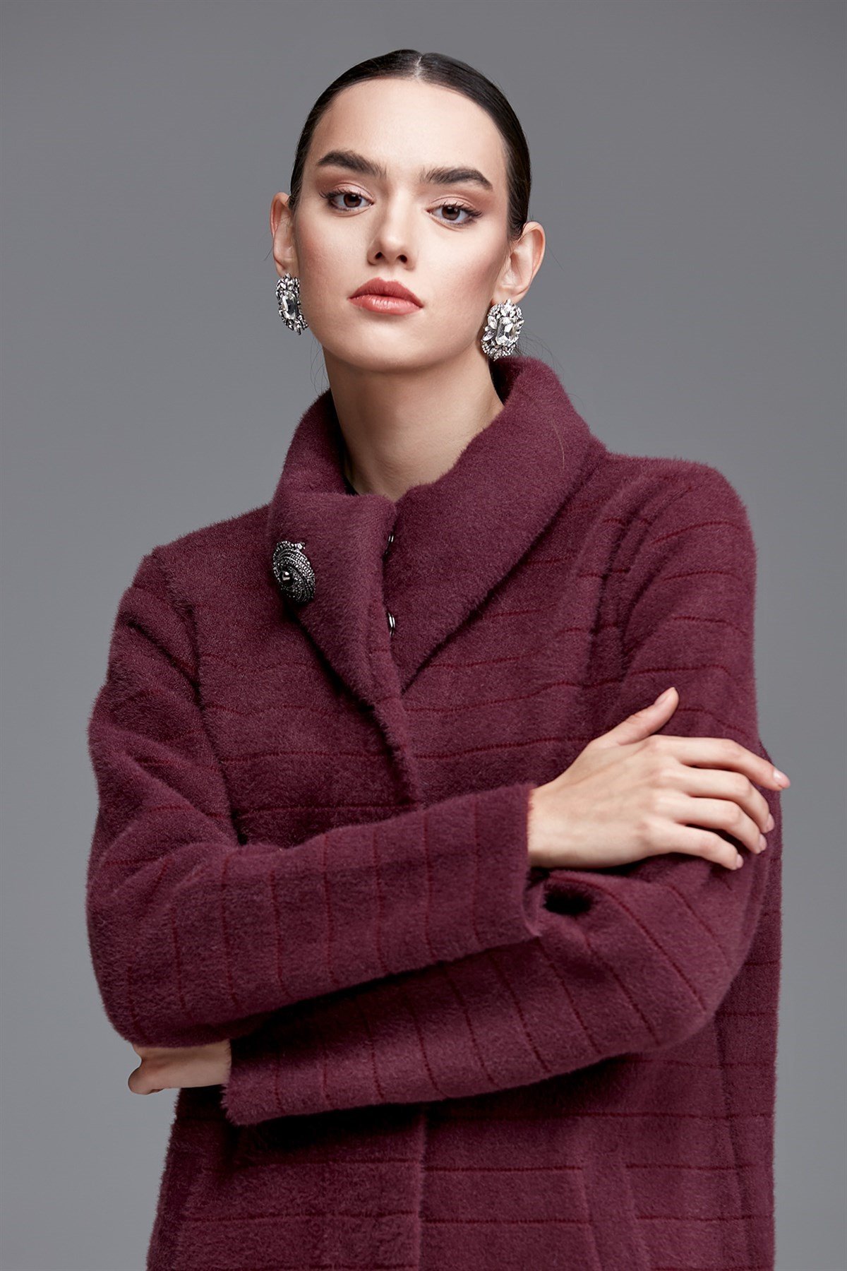 Çizgi Detaylı Angora Triko Kaban MÜRDÜM