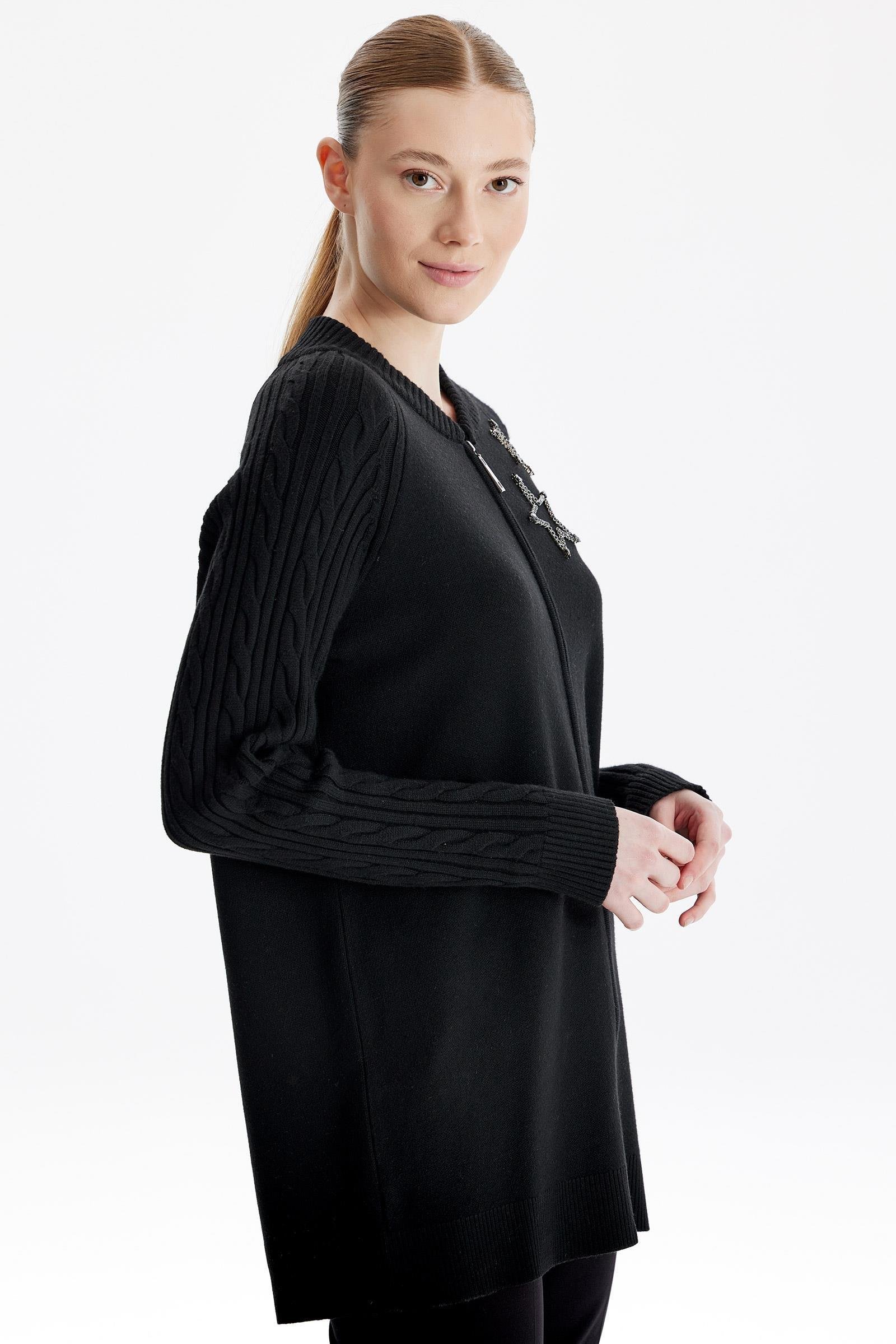 Fermuarlı Kolları Saç Örgülü Hırka SİYAH