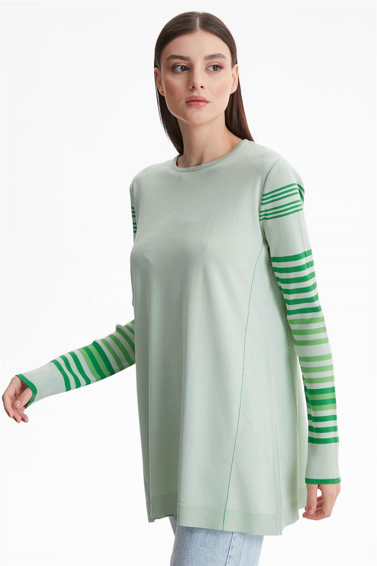 KOLLARI ÇİZGİLİ BASİC RAYON TRİKO TUNİK MİNT