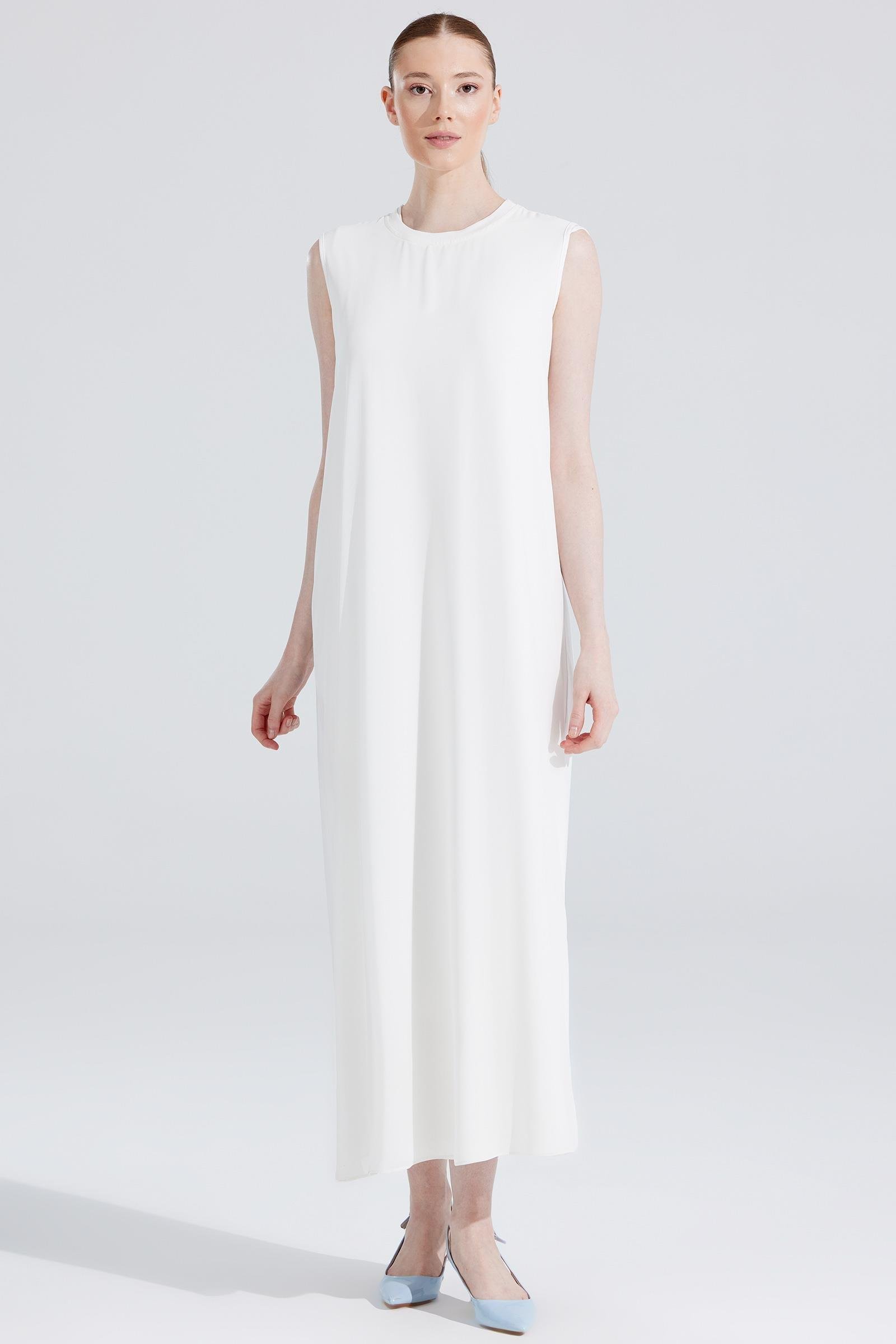 Kolsuz Sıfır Yakalı Elbise BEYAZ