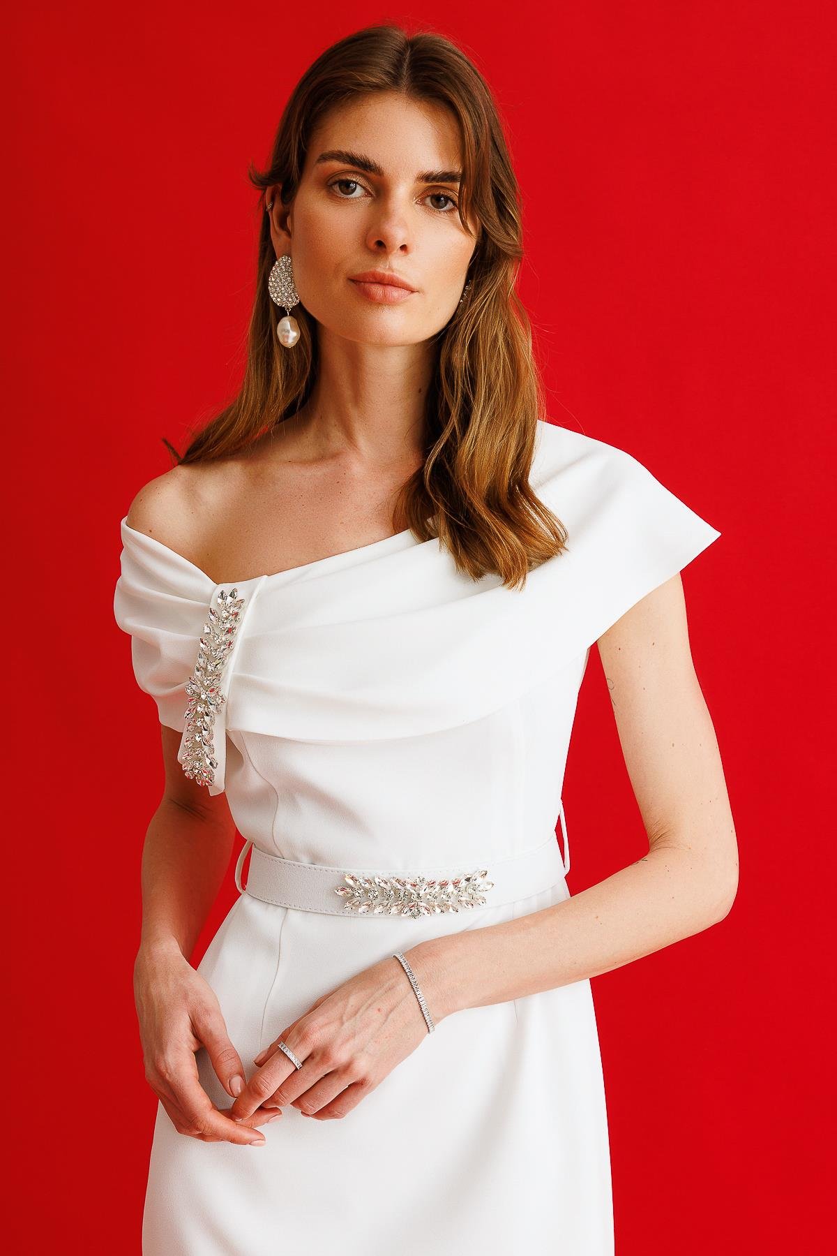 Modailgi  Aksesuar Detaylı Elbise Ekru