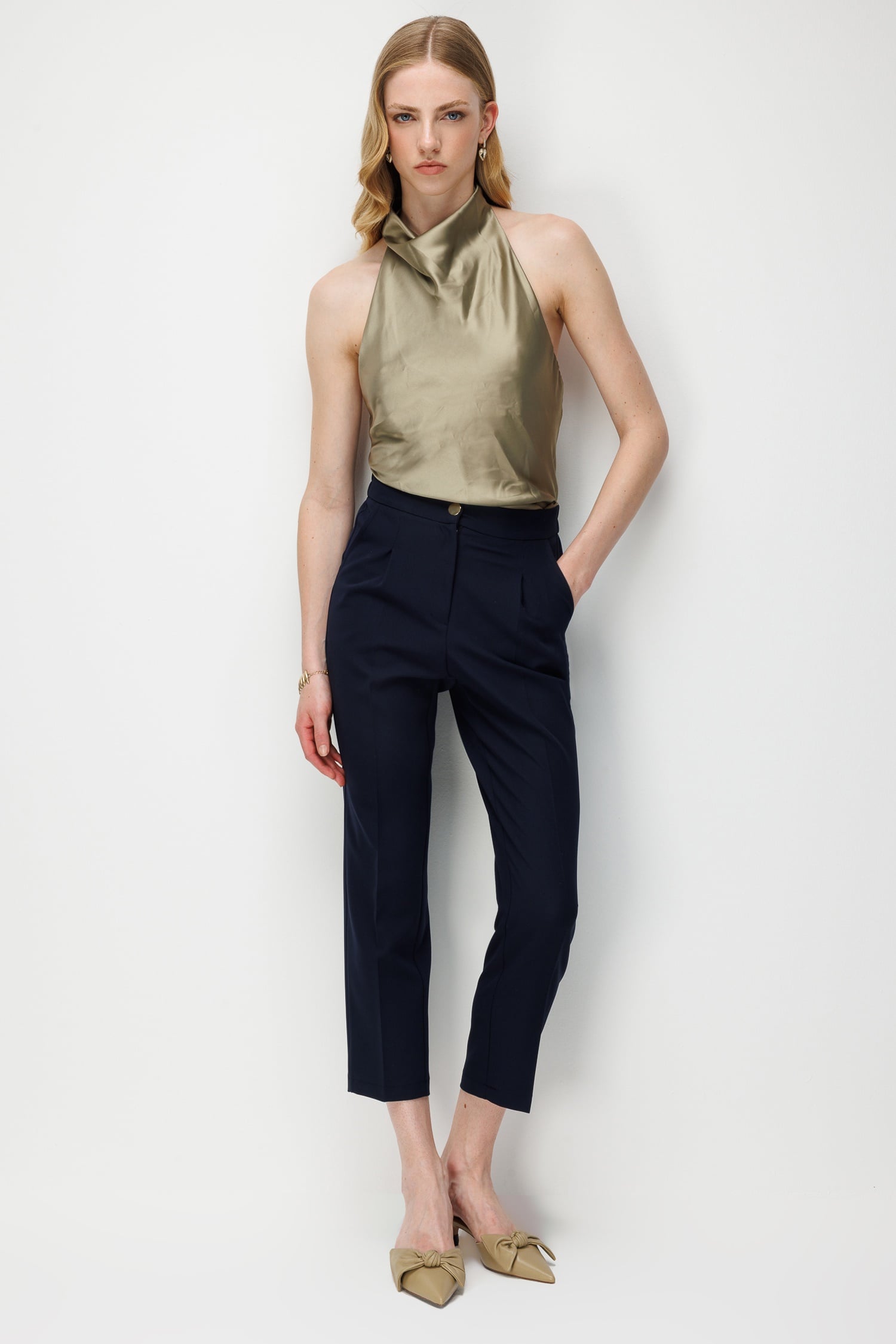 Modailgi  Arka Beli Lastikli Pantolon - 75015 Lacivert
