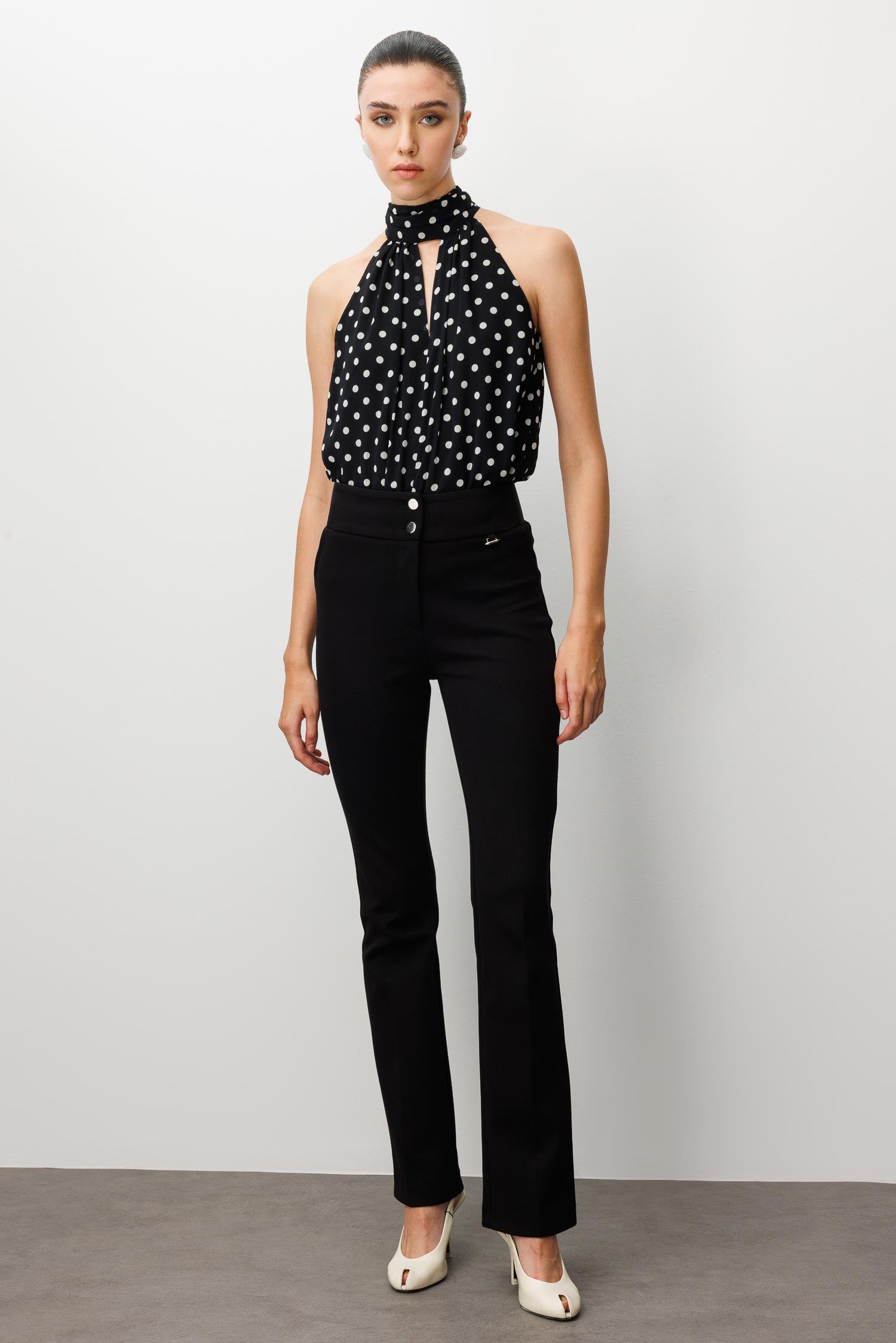 Modailgi  Bel Korsajı Lastikli İspanyol Paça Pantolon Siyah