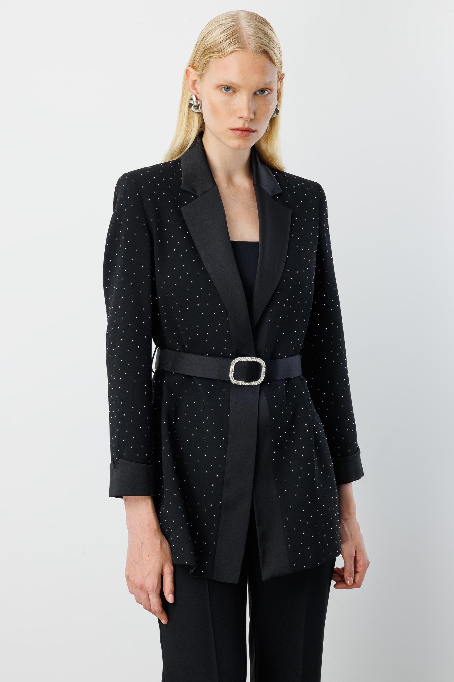 Modailgi  Beli Kemerli Taşlı Ceket Siyah