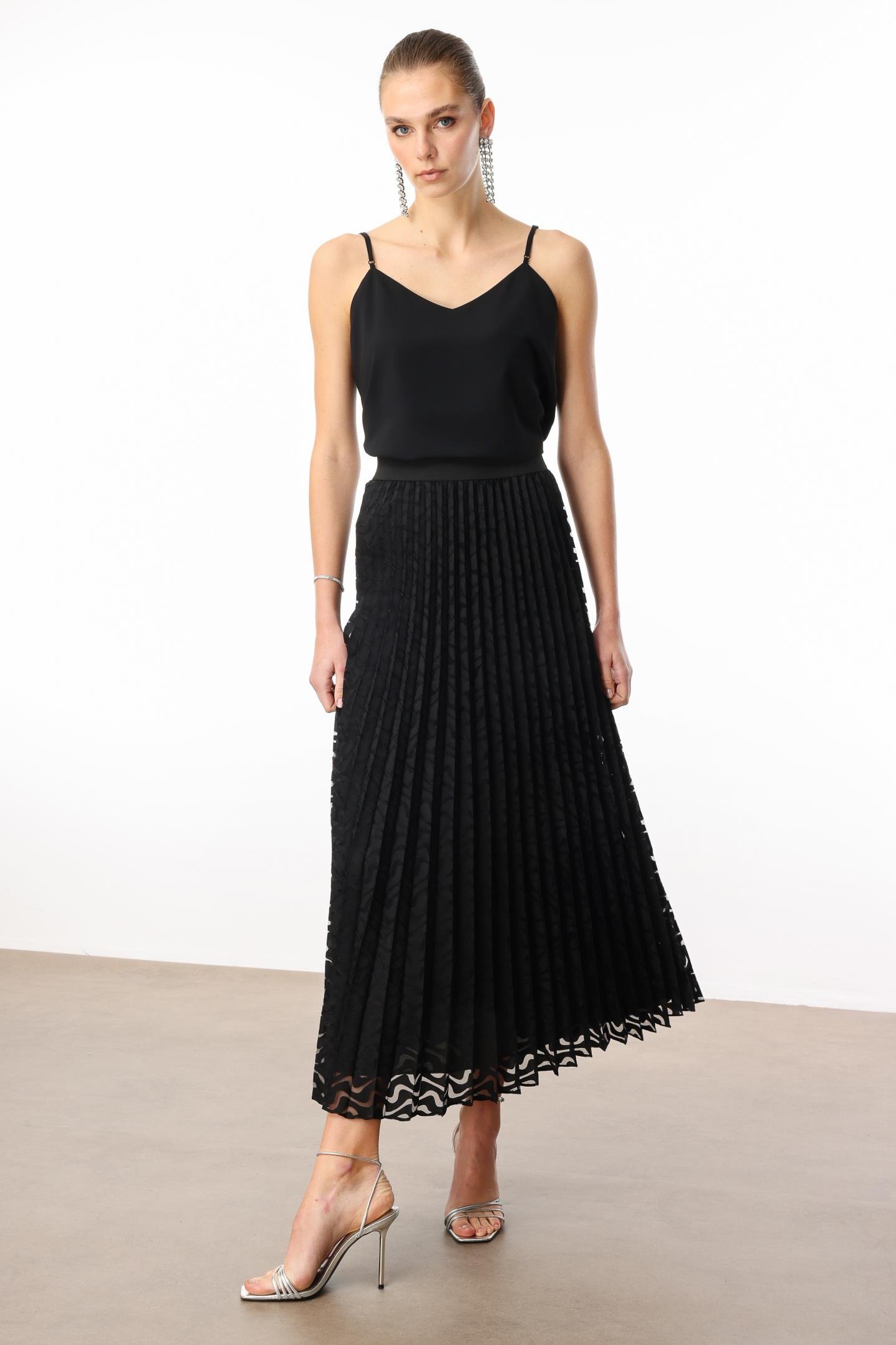 Modailgi  Beli Lastikli Plisoley Desenli Uzun Etek Siyah