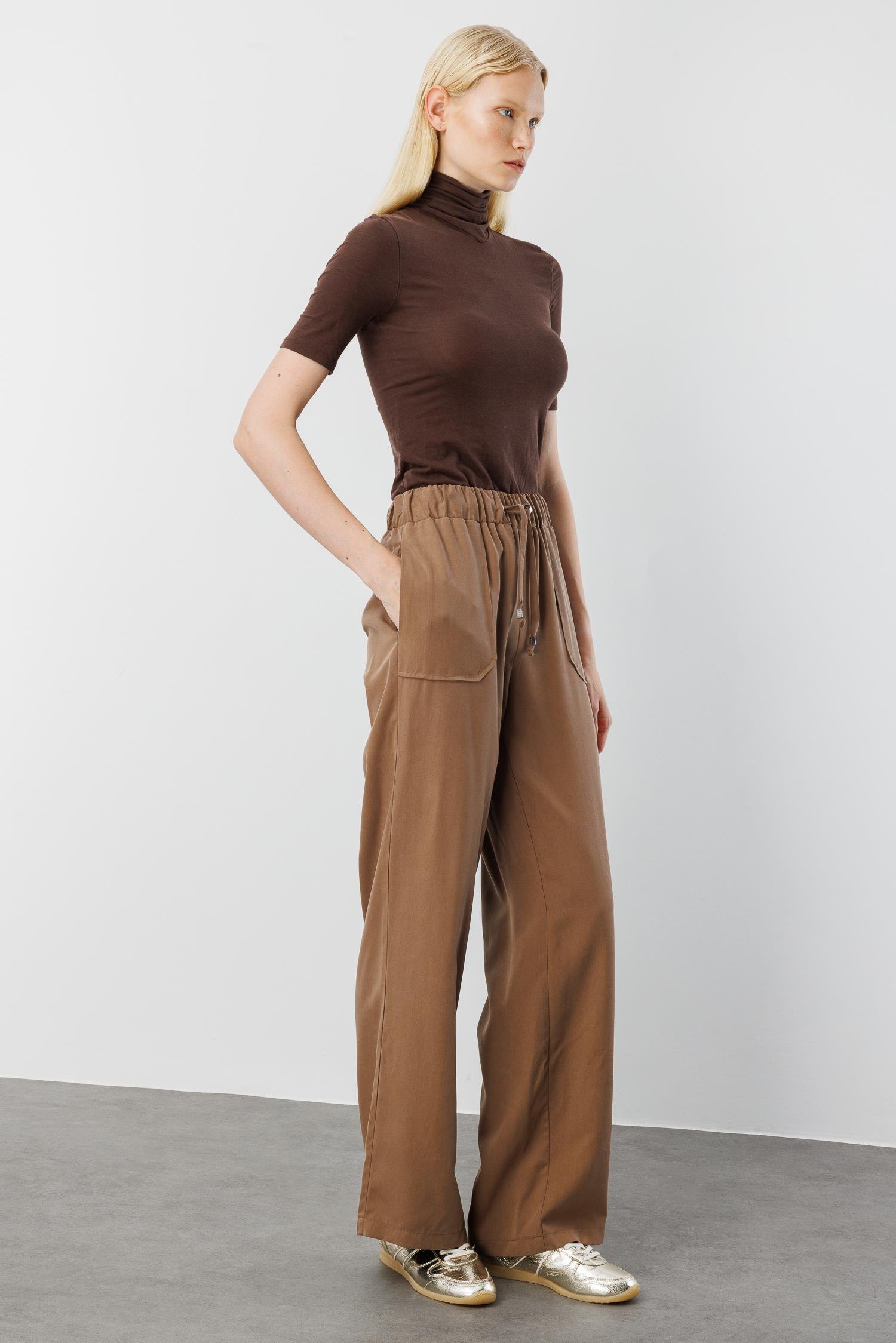 Modailgi  Beli Lastikli Tünel Bağcık Detaylı Torba Cepli Pantolon - 15042 Vizon