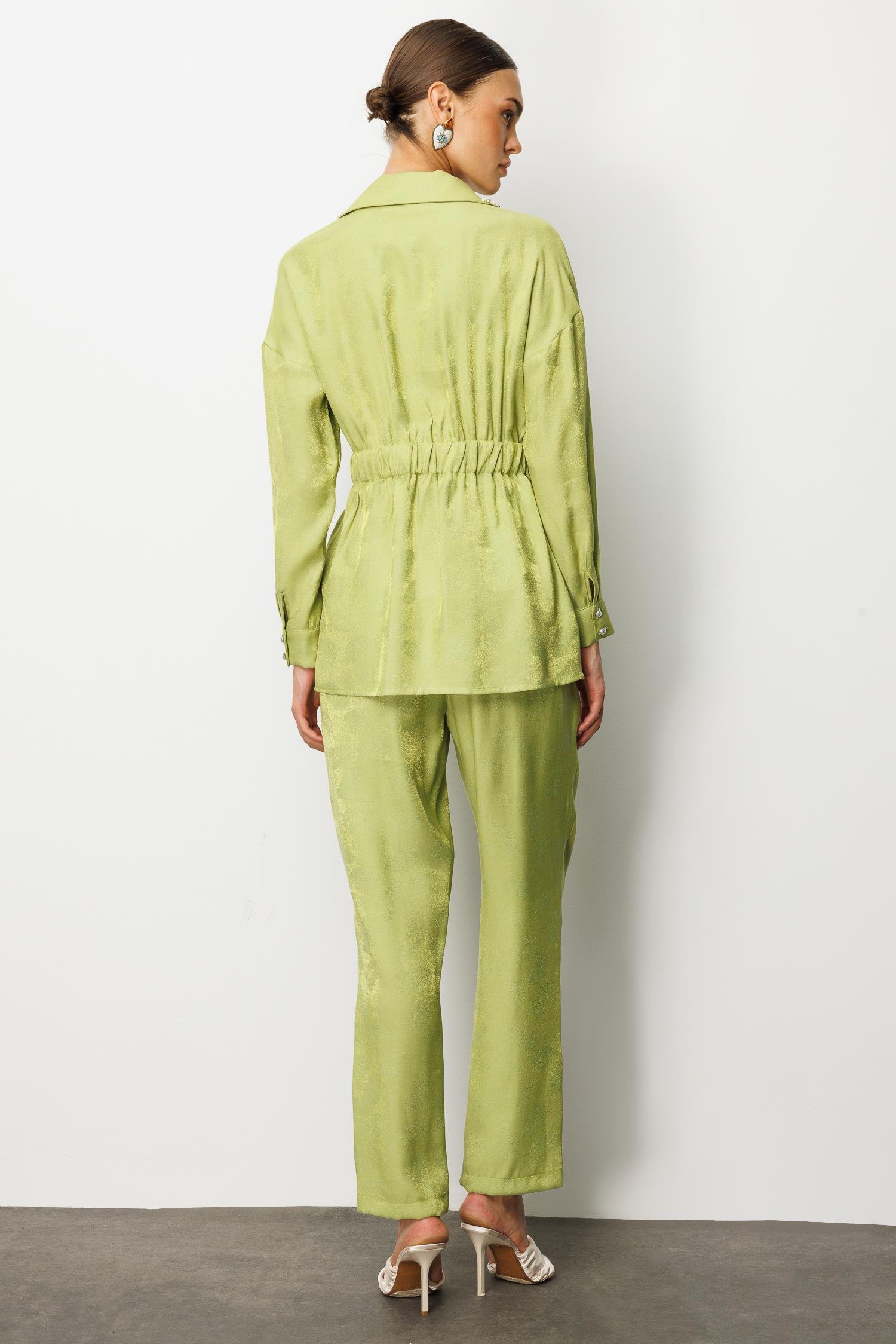 Modailgi  Beli Lastikli ve Toka Detaylı Yakası İnci İşlemeli Tunik Yeşil