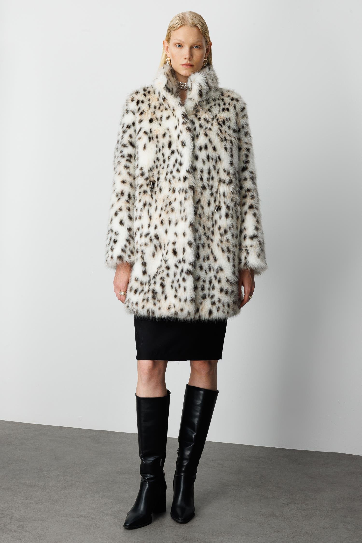 Modailgi  Beli Tünelli Leopar Desen Alcantara Kaban Orijinal