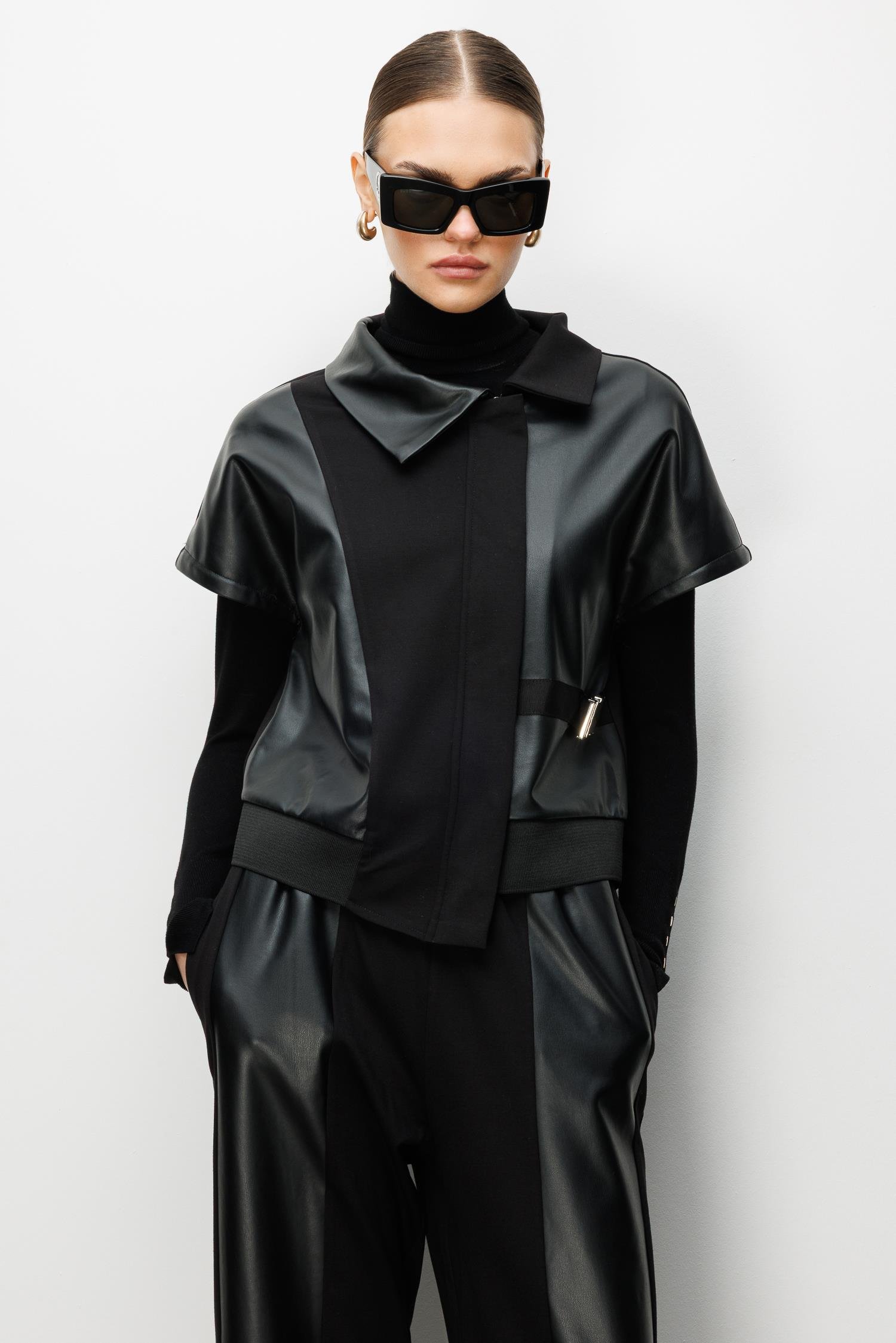 Modailgi  Belinde Tokalı Deri Detaylı Krop Tunik - 40072 Siyah