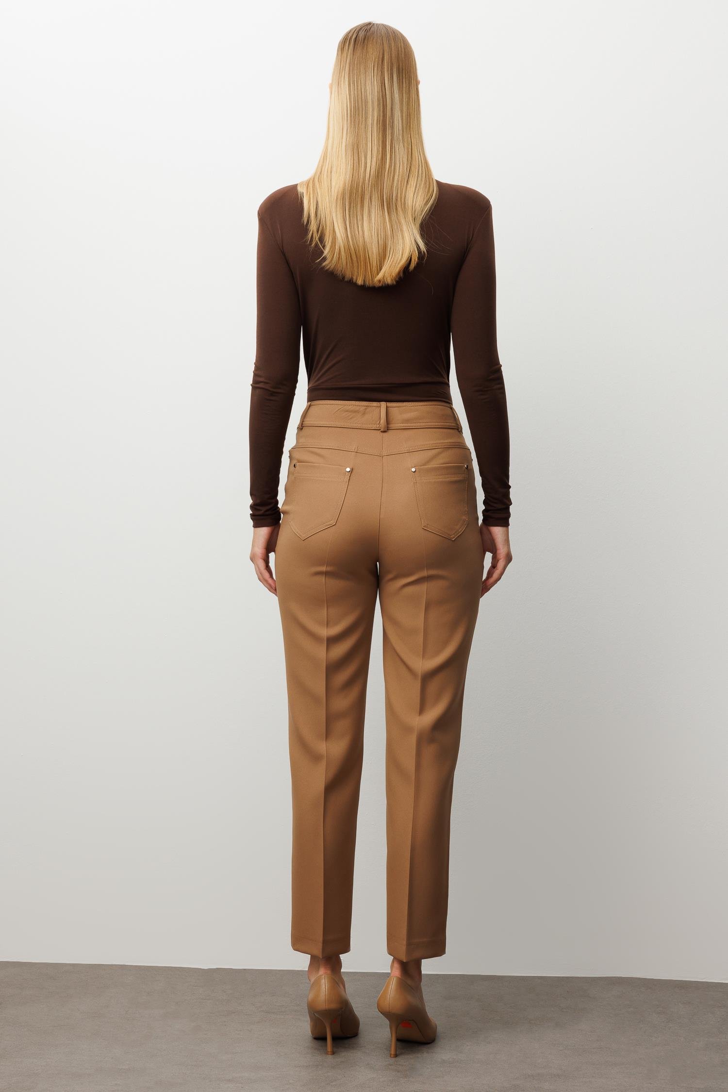 Modailgi  Beş Cep Dar Paça Pantolon Vizon