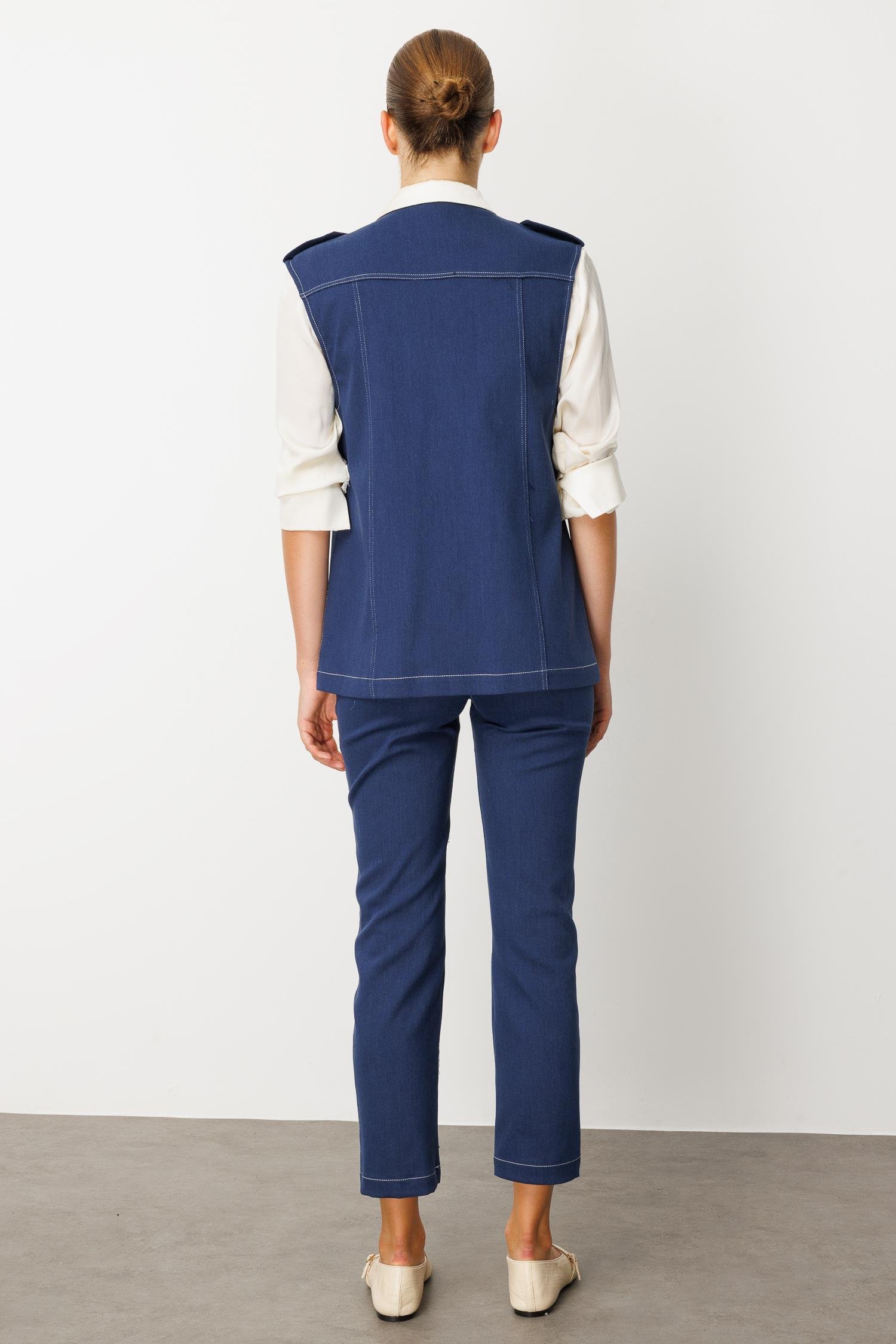 Modailgi  Beyoğlu Taş Detaylı Önü Fermuarlı Omuzları Apoletli Yelek - 47002 İndigo