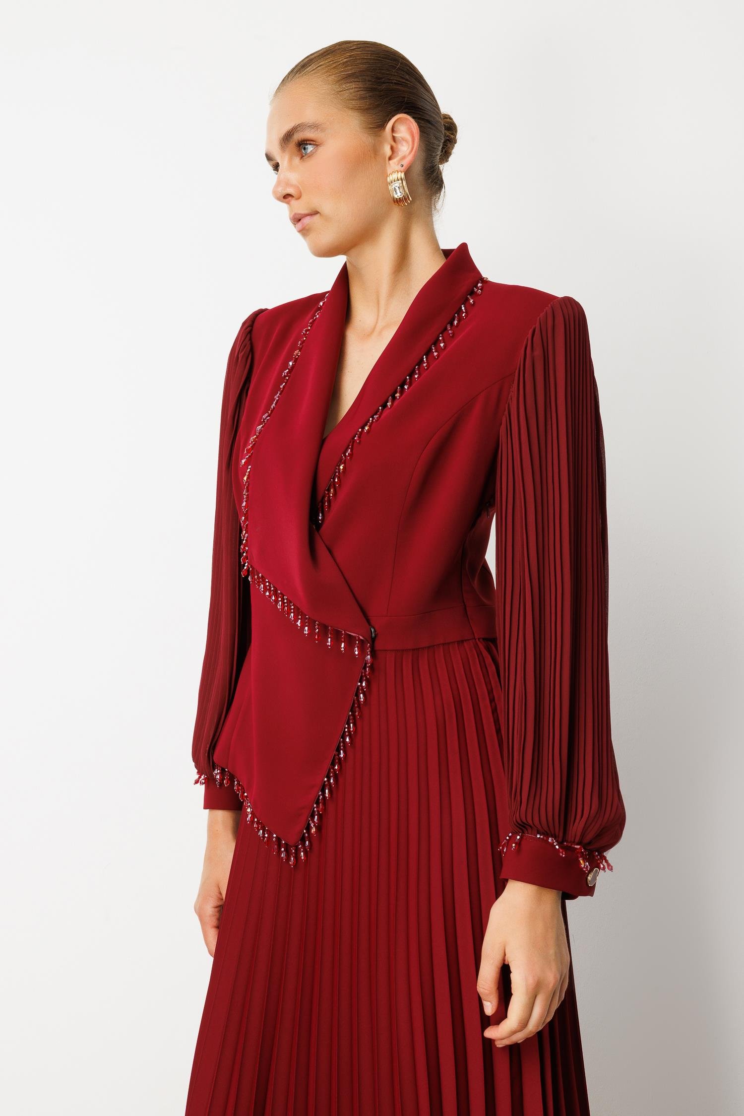 Modailgi  Boncuk Detaylı Piliseli Uzun Elbise Bordo