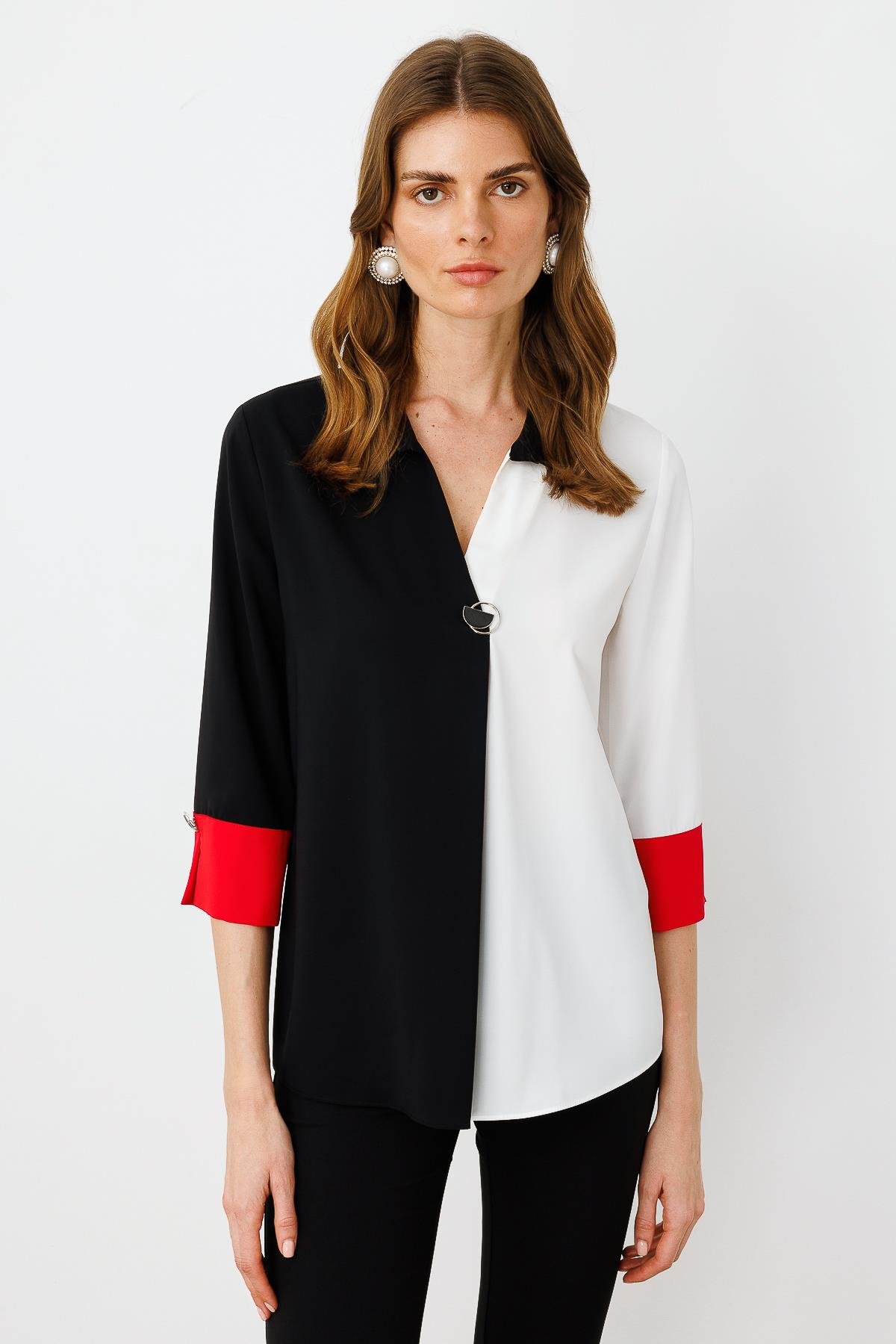 Modailgi  Broş Detaylı Bluz Siyah/Kırmızı