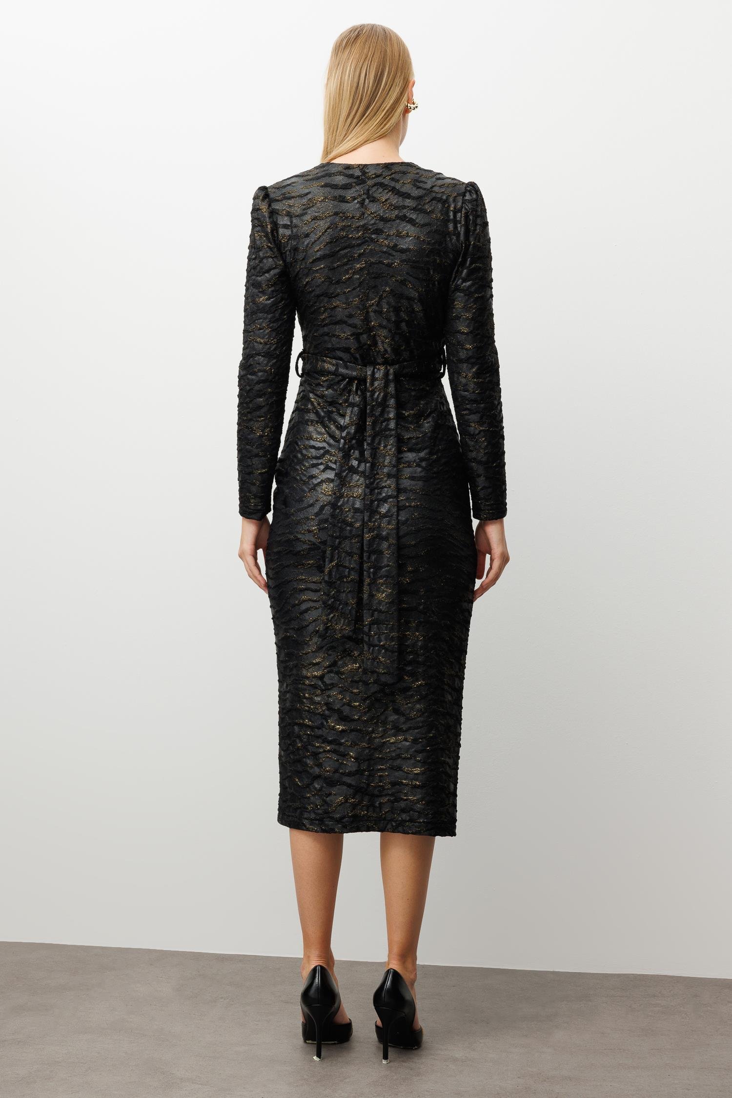 Modailgi  Büzgülü Kruvaze Kapama Beli Kemerli Örme Elbise Siyah