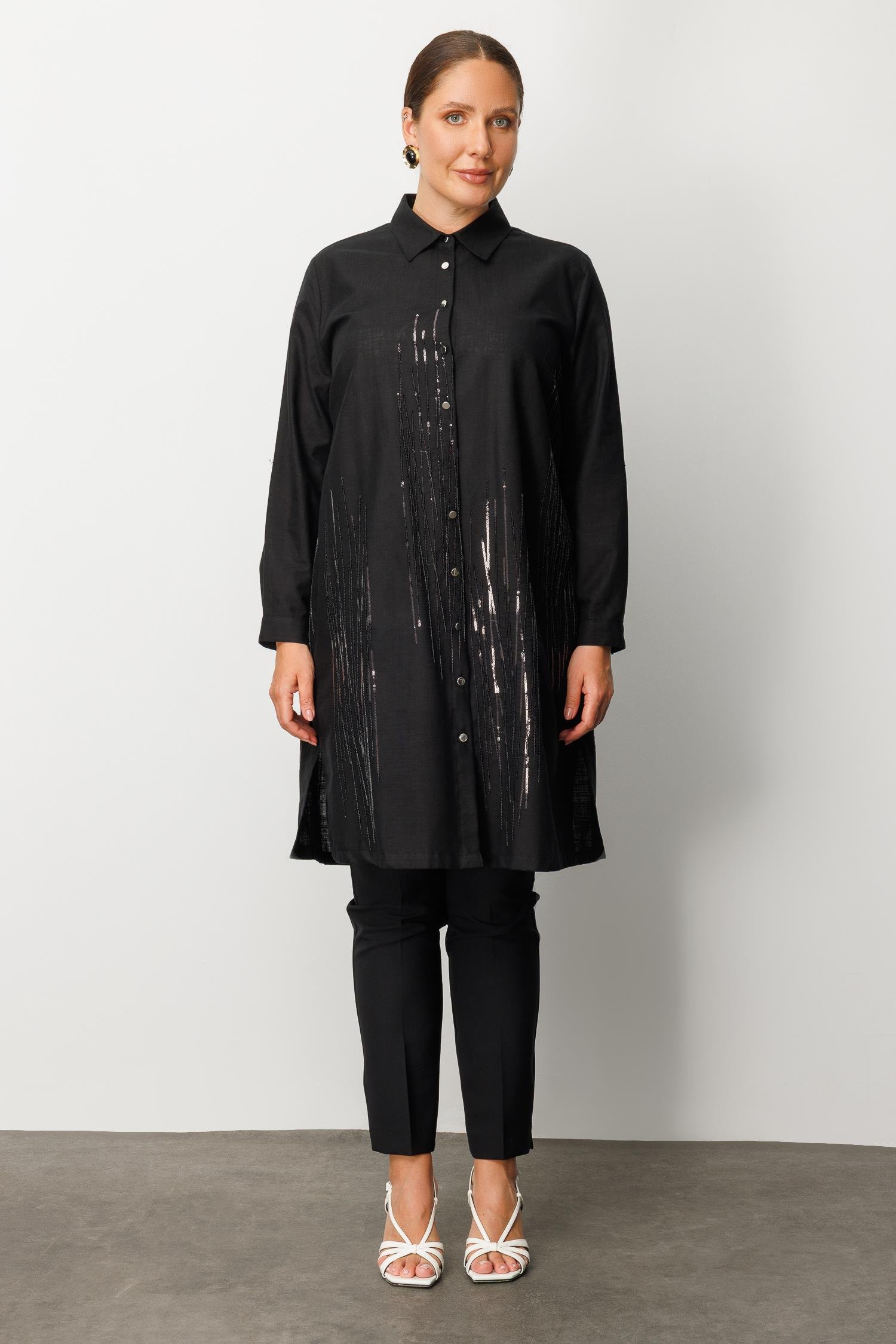 Modailgi  Cep Kapaklı Pul Nakış Detaylı Tunik Siyah