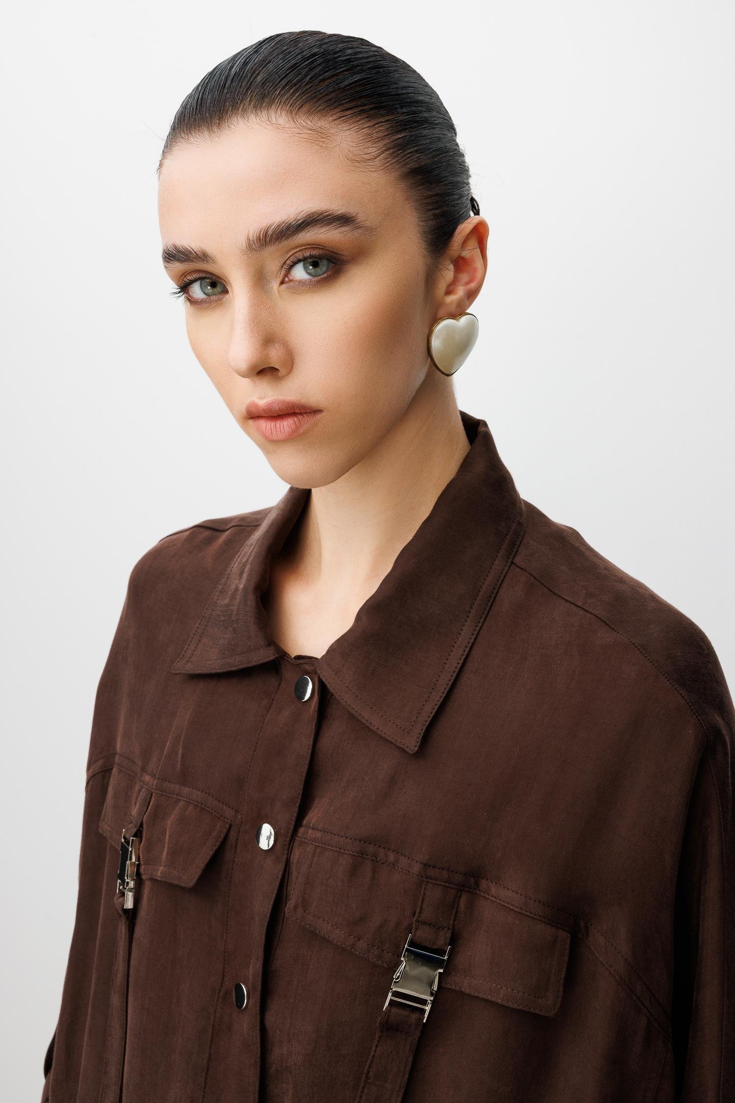 Modailgi  Cepleri Metal Aksesuarlı Beli Lastikli Gömlek - 40039 Kahve