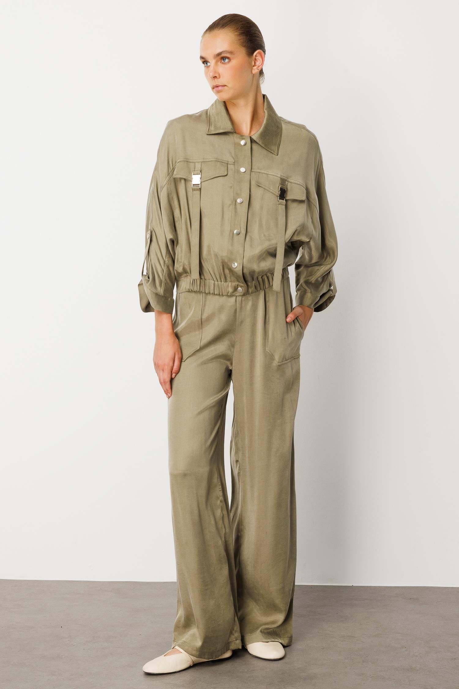 Modailgi  Cepleri Metal Aksesuarlı Beli Lastikli Gömlek - 40039 Haki