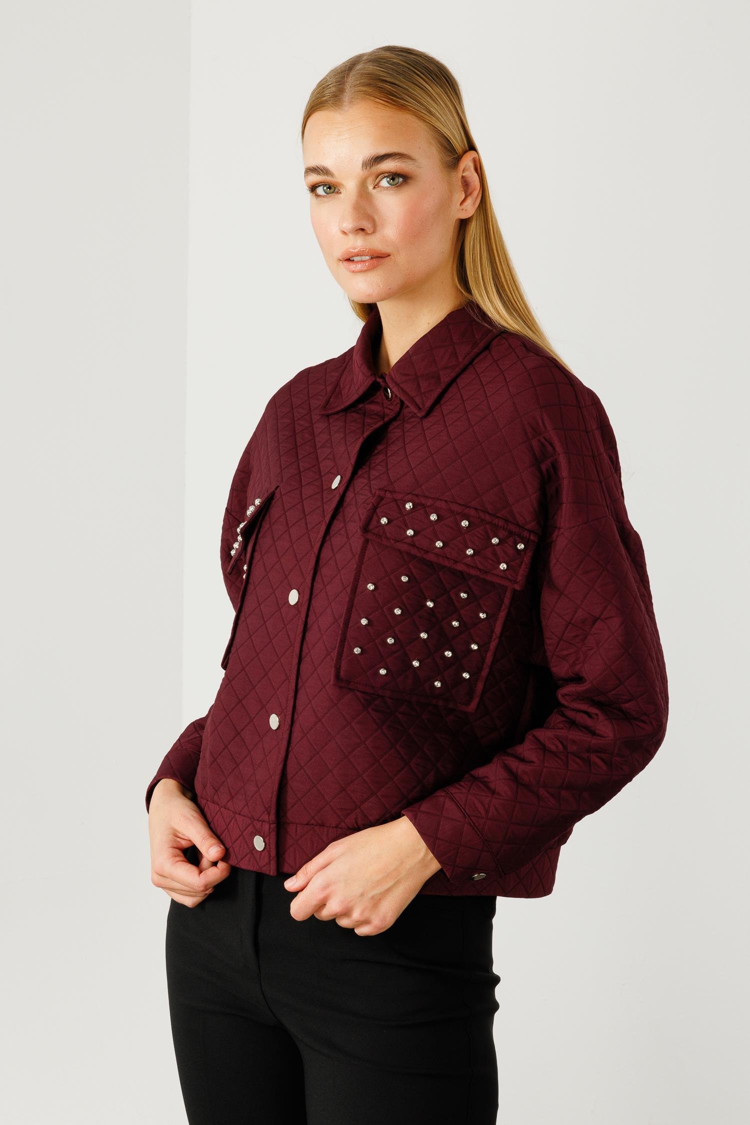 Modailgi  Cepleri Trok Detaylı Kısa Kapitone Mont Mürdüm