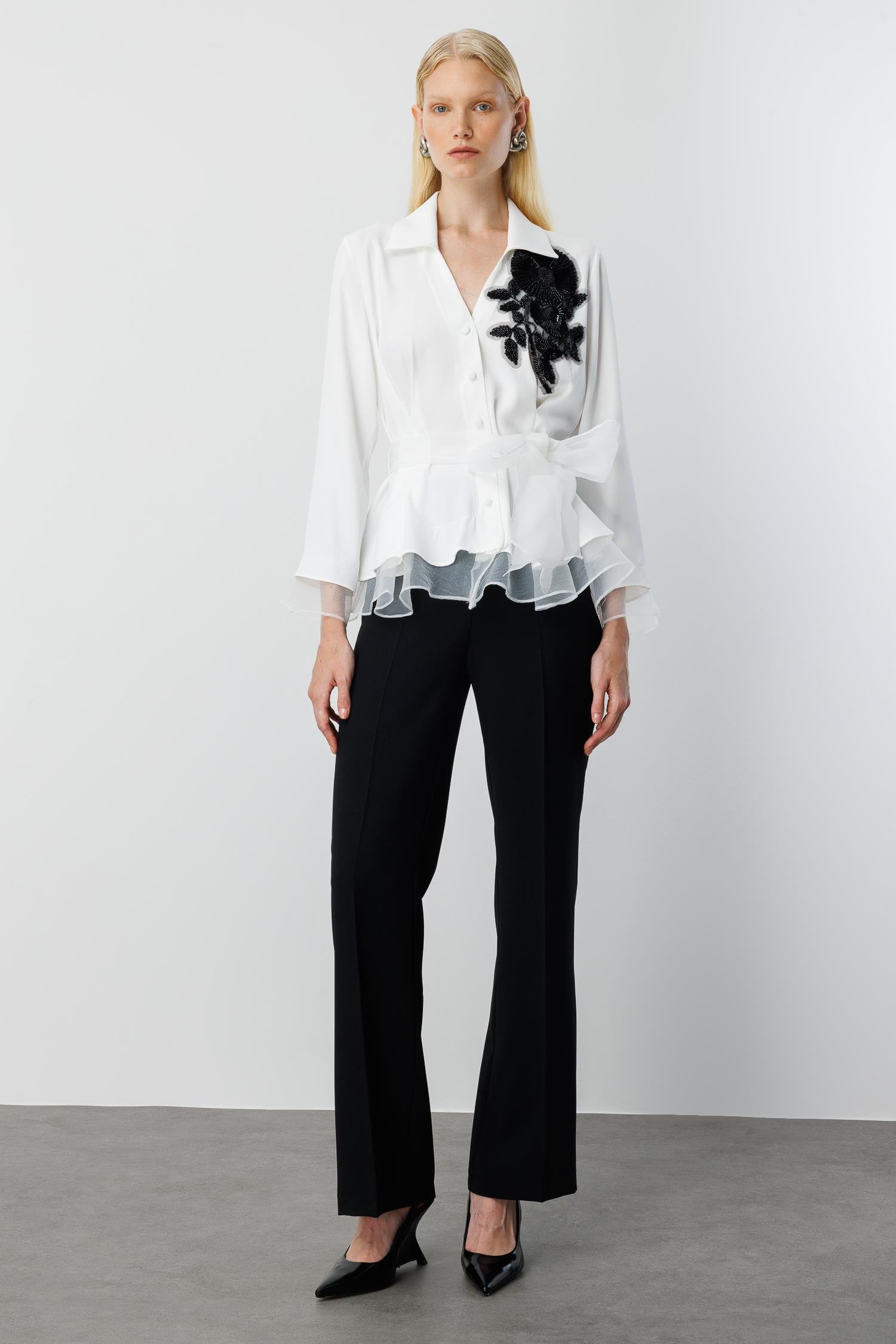 Modailgi  Çiçek Desen İşlemeli Organze Tüllü Gömlek Ekru