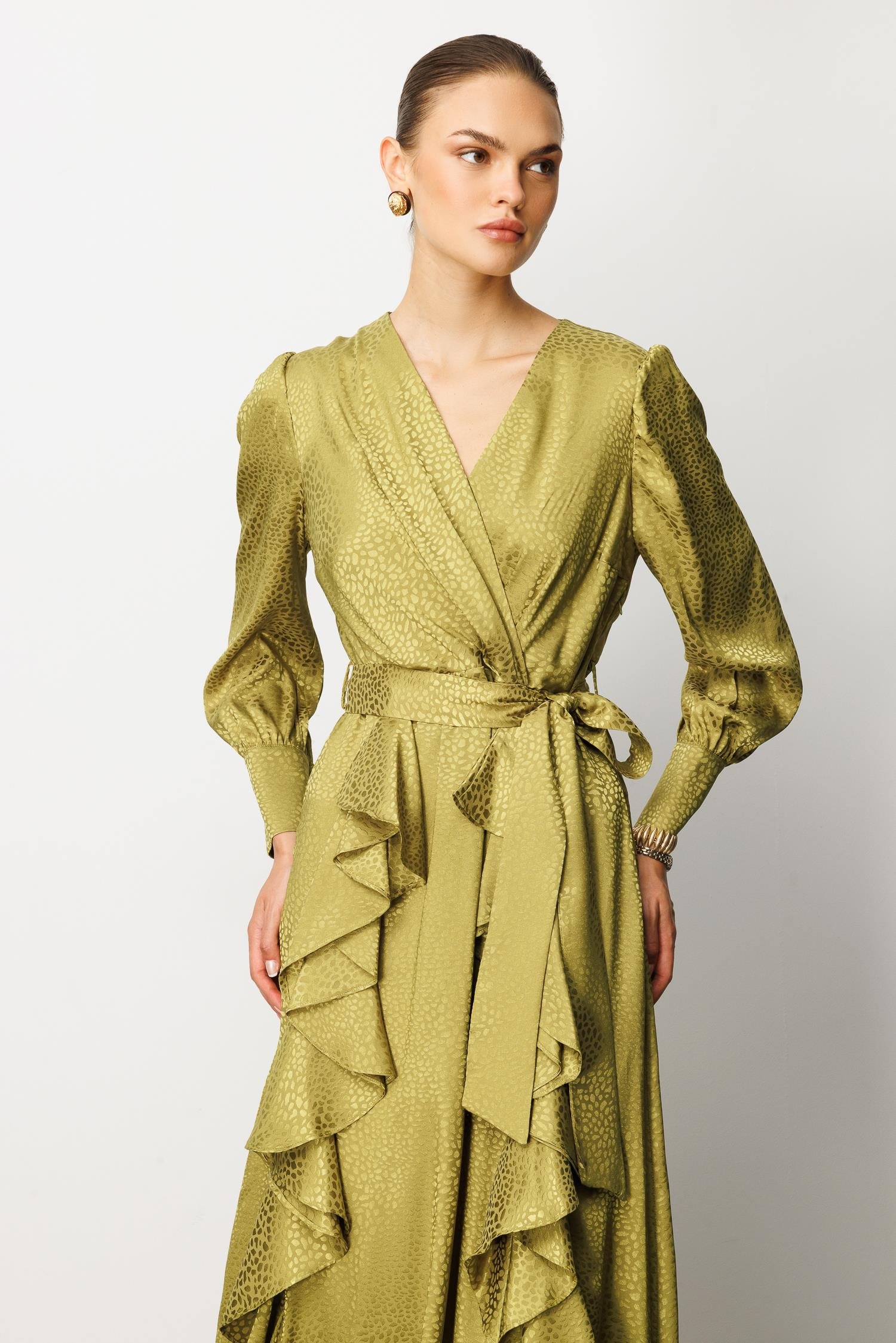 Modailgi  Çift Volanlı Jakar Desenli Kruvaze Elbise OLİVE PUANTİYELİ