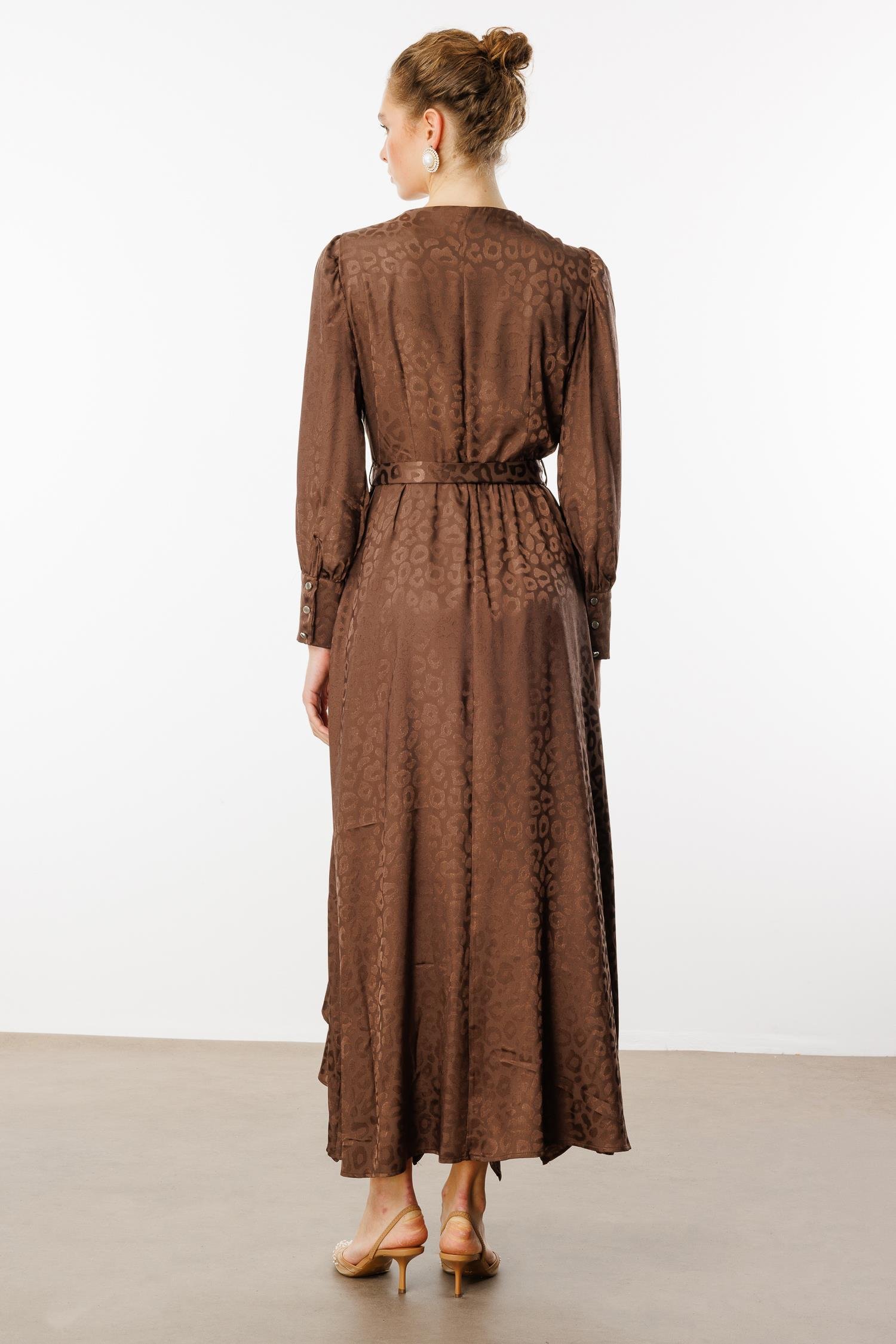 Modailgi  Çift Volanlı Jakar Desenli Kruvaze Elbise Kahve