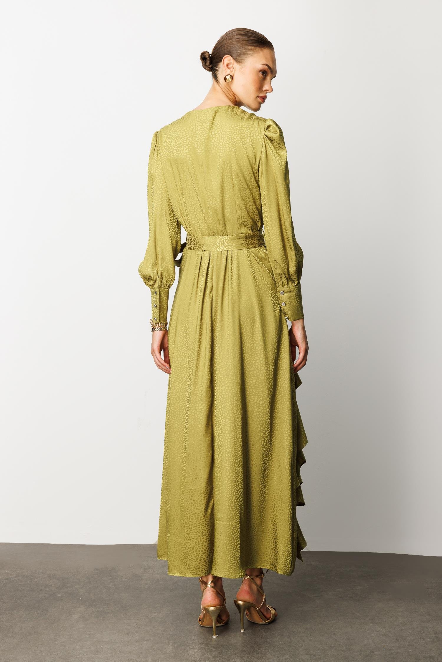 Modailgi  Çift Volanlı Jakar Desenli Kruvaze Elbise OLİVE PUANTİYELİ