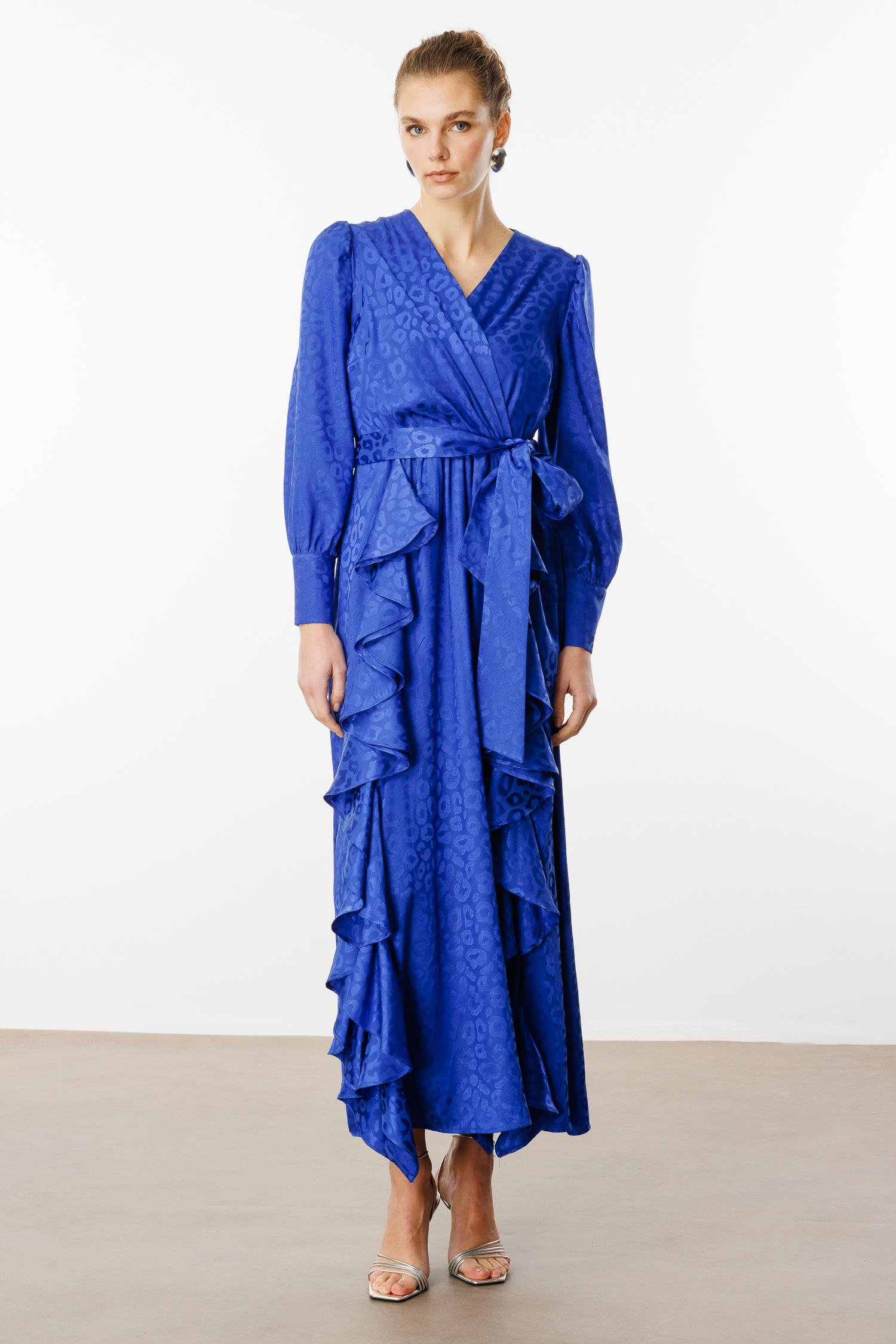 Modailgi  Çift Volanlı Jakar Desenli Kruvaze Elbise Saks