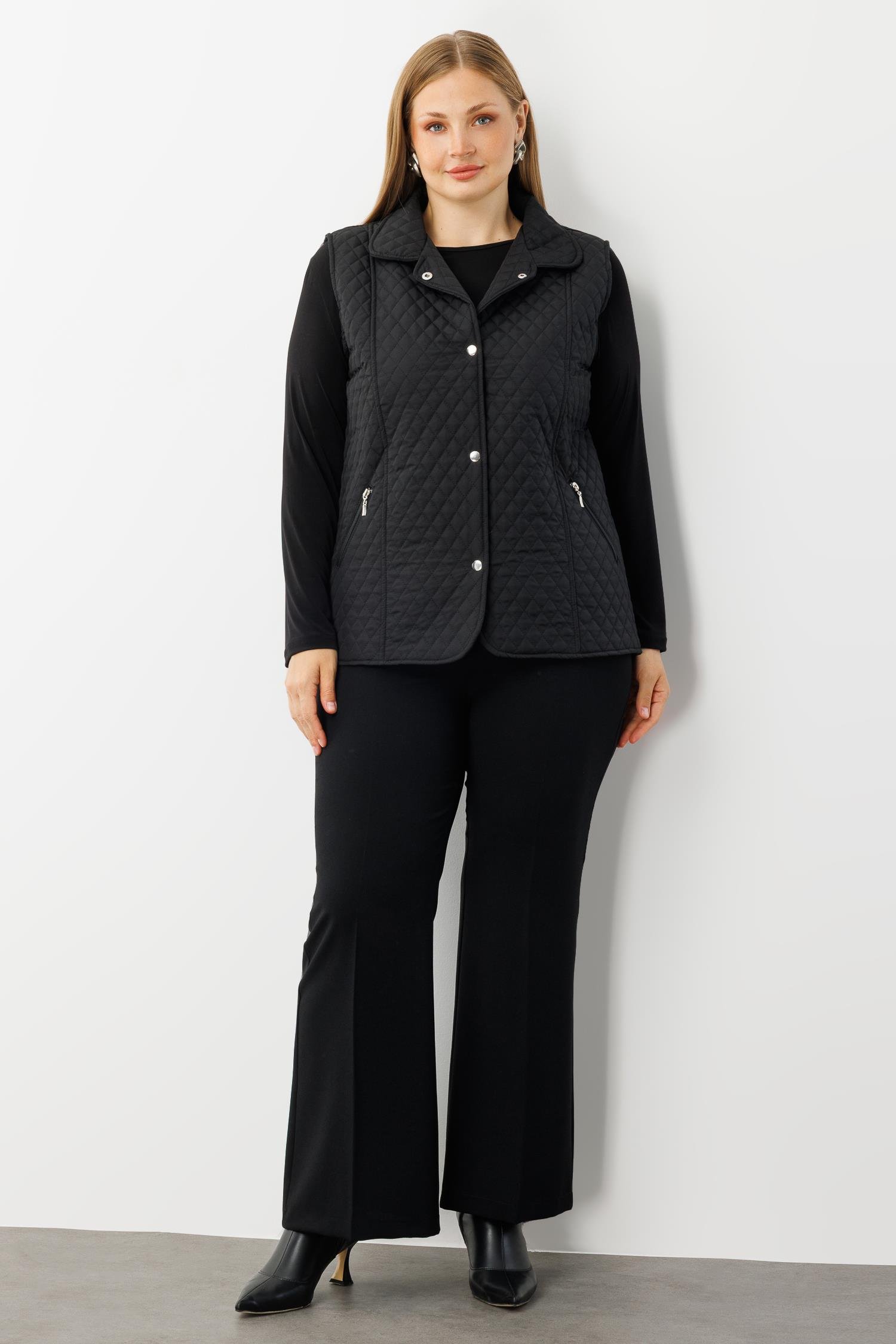 Modailgi  Çıtçıt Kapamalı Ekose Desen Kapitone Yelek Siyah