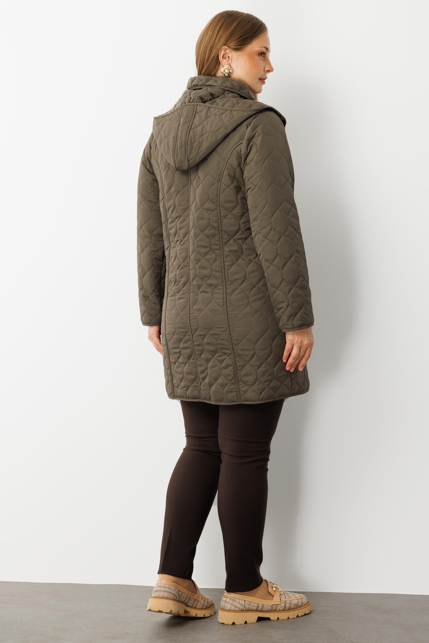 Modailgi  Çıtçıtlı Fermuarlı Soğan Desenli Kapüşonlu Kapitone Kaban Haki