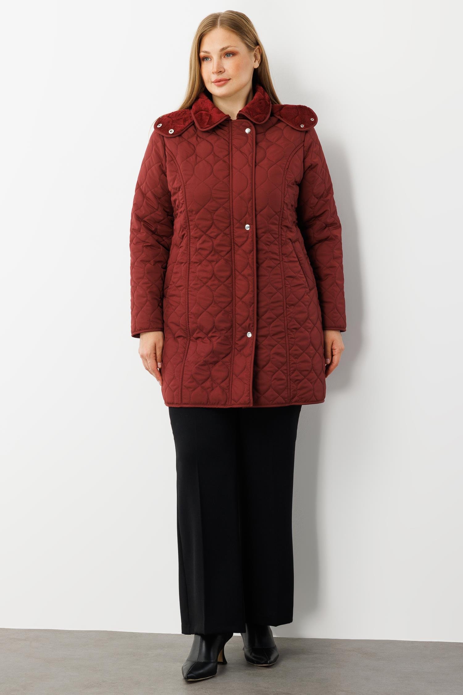 Modailgi  Çıtçıtlı Fermuarlı Soğan Desenli Kapüşonlu Kapitone Kaban Bordo