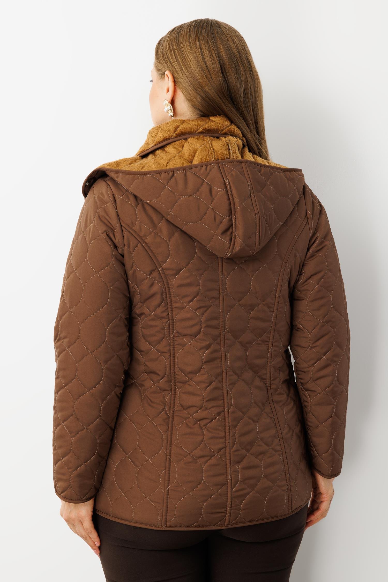 Modailgi  Çıtçıtlı Fermuarlı Soğan Desenli Kapüşonlu Kısa Kapitone Kaban Kahve