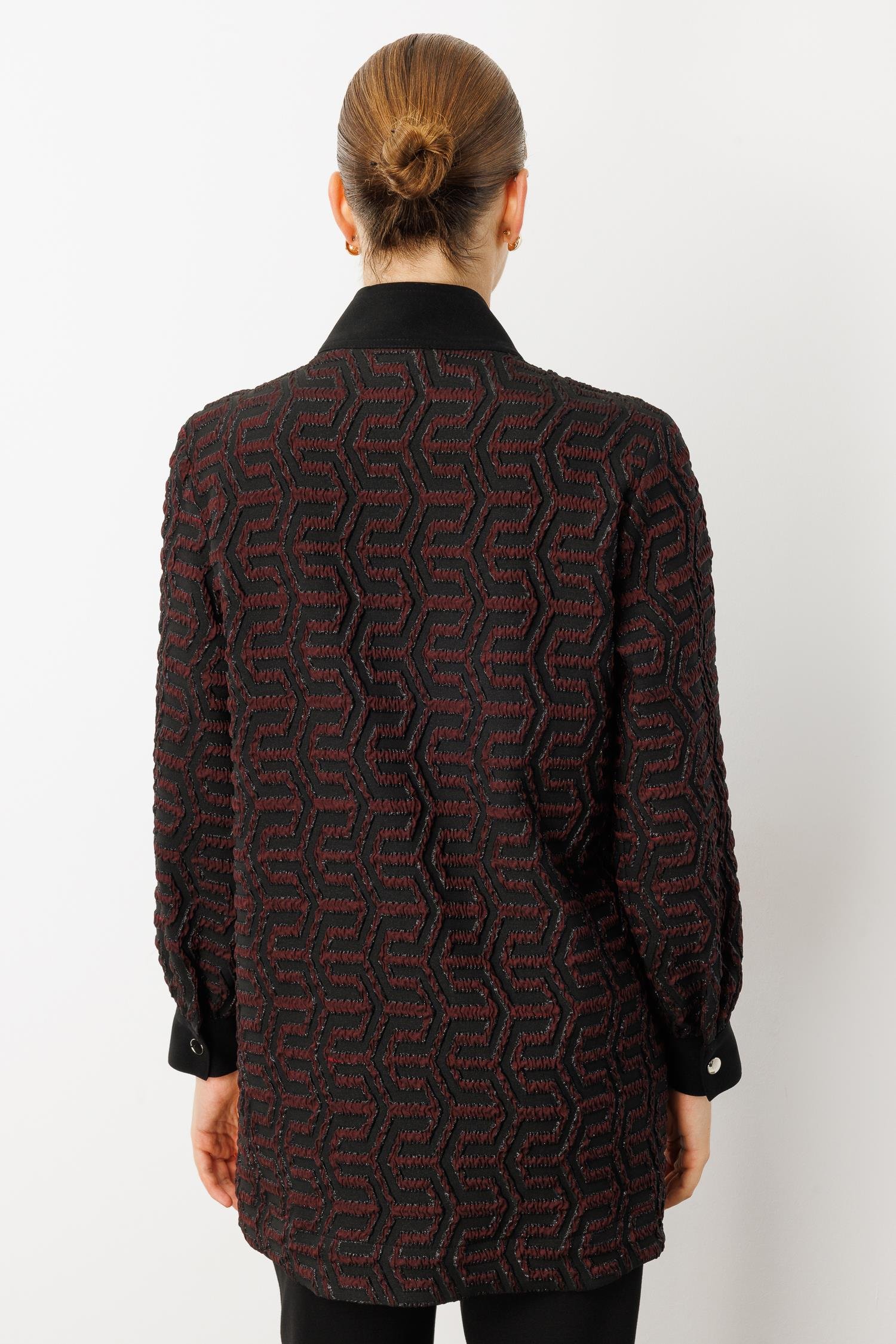 Modailgi  Desenli Gofre Kumaş Yakası Çıtçıtlı Tunik Bordo