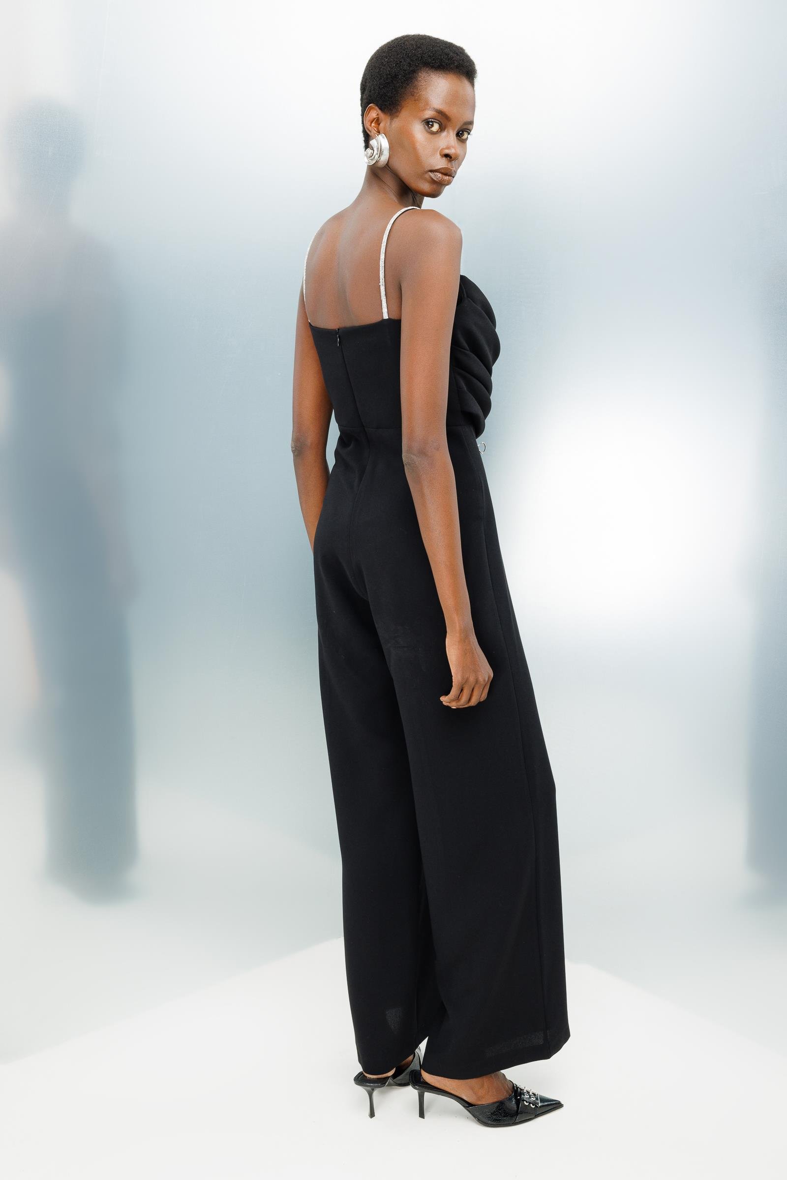 Modailgi  Drape Detaylı Askılı Tulum Siyah