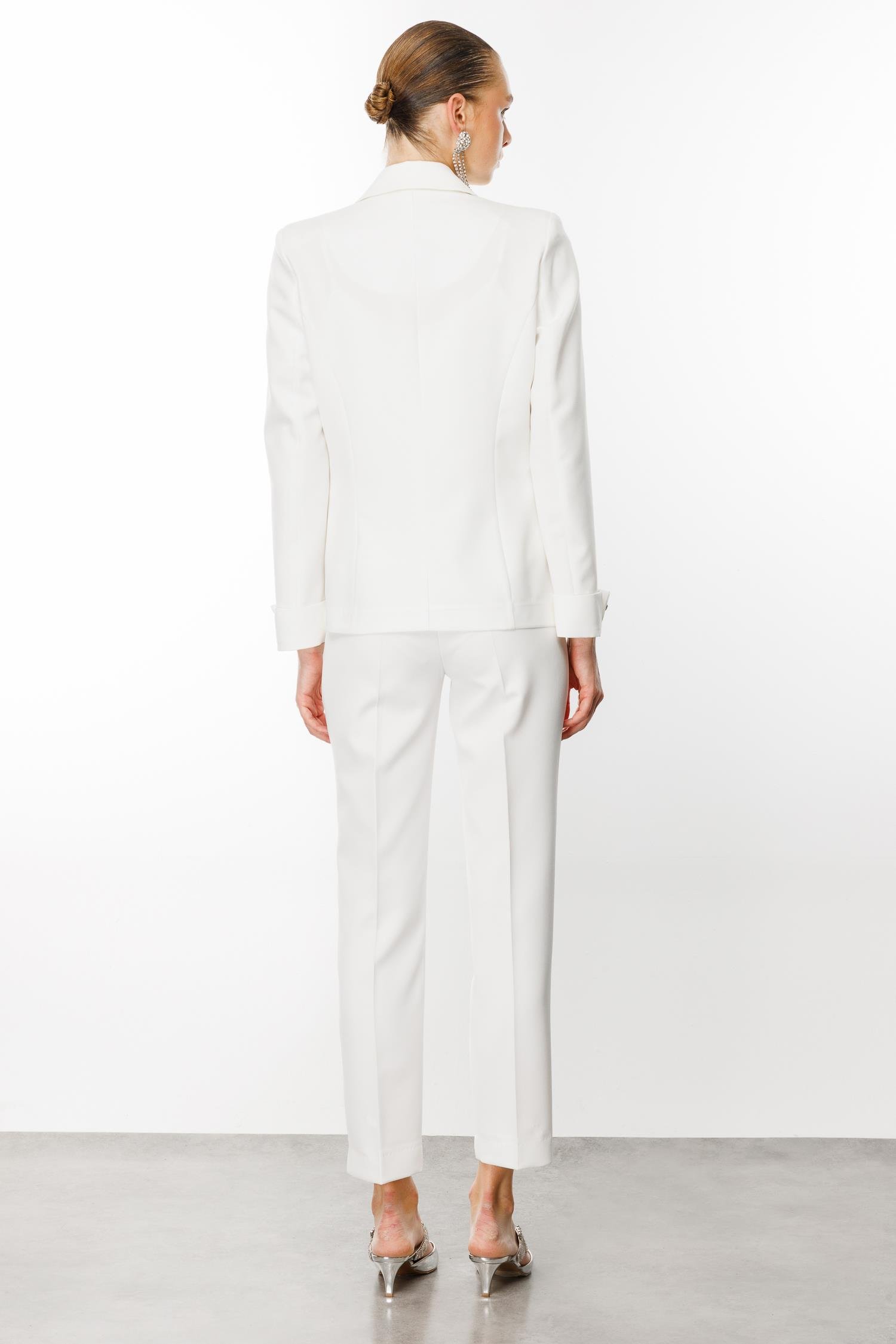 Modailgi  Duble Kol Kuptan Aksesuarlı Tek Düğme Yarım Astarlı Ceket Ekru