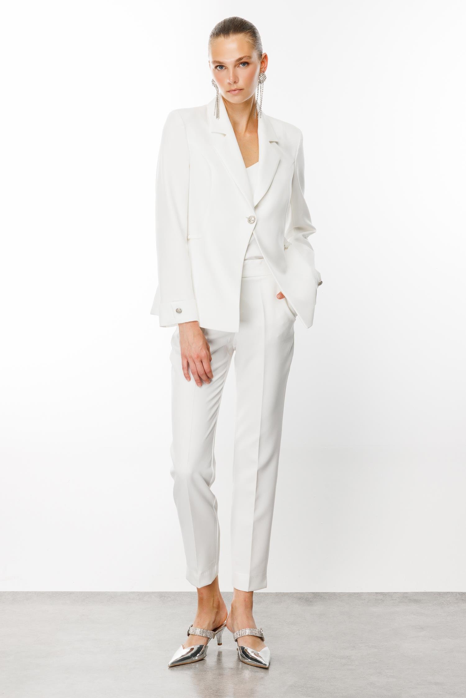 Modailgi  Duble Kol Kuptan Aksesuarlı Tek Düğme Yarım Astarlı Ceket Ekru