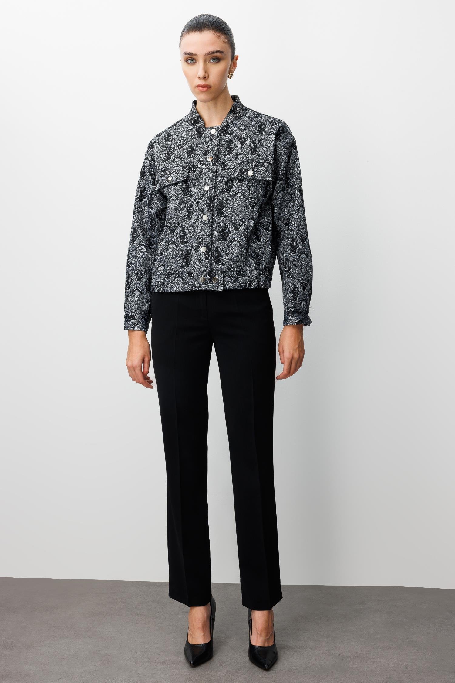 Modailgi  Düşük Kol Robalı Cepli Astarlı Kısa Oversize Bomber Jakar Ceket Siyah