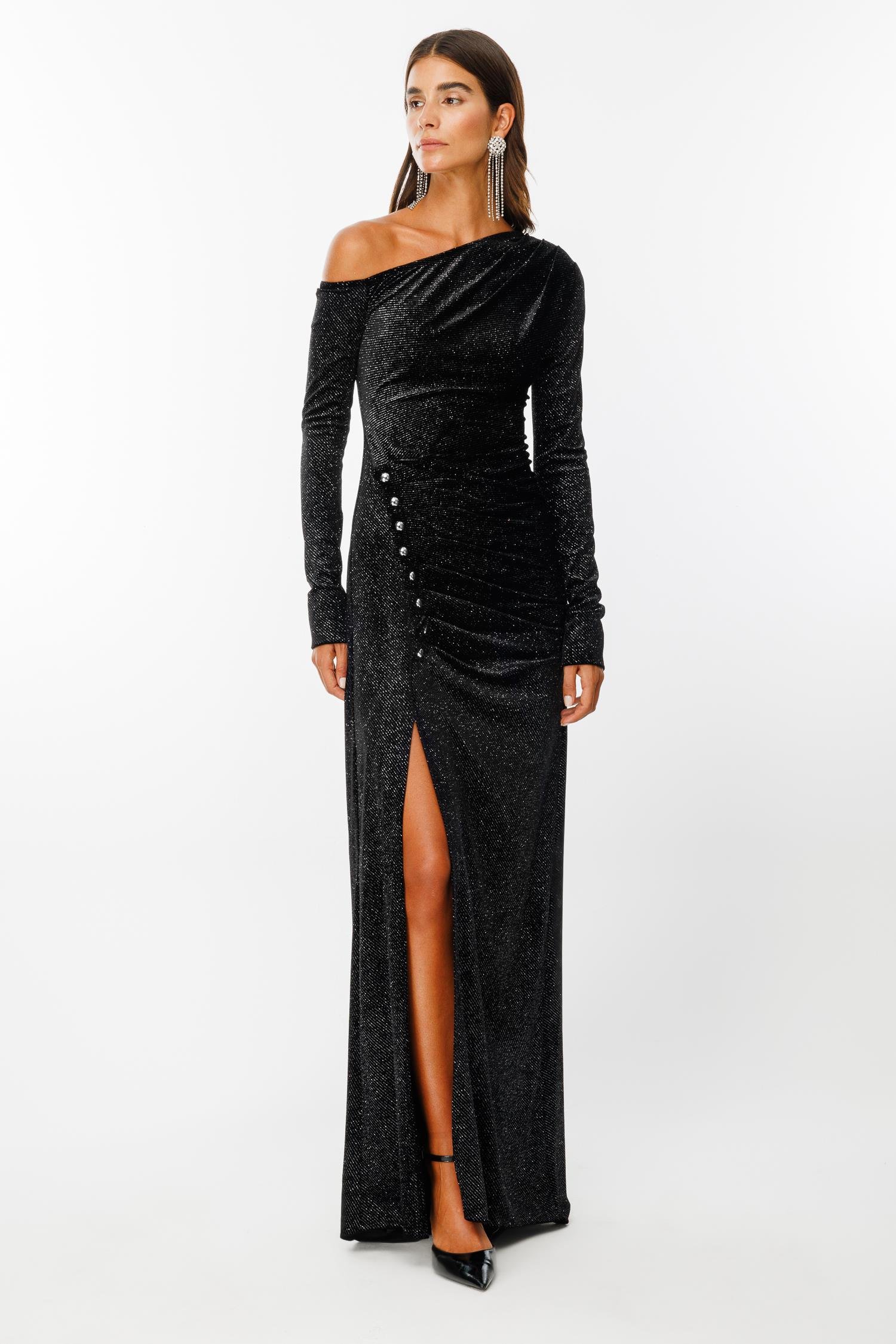 Modailgi  Düşük Kollu Yırtmaçlı Kadife Uzun Elbise Siyah