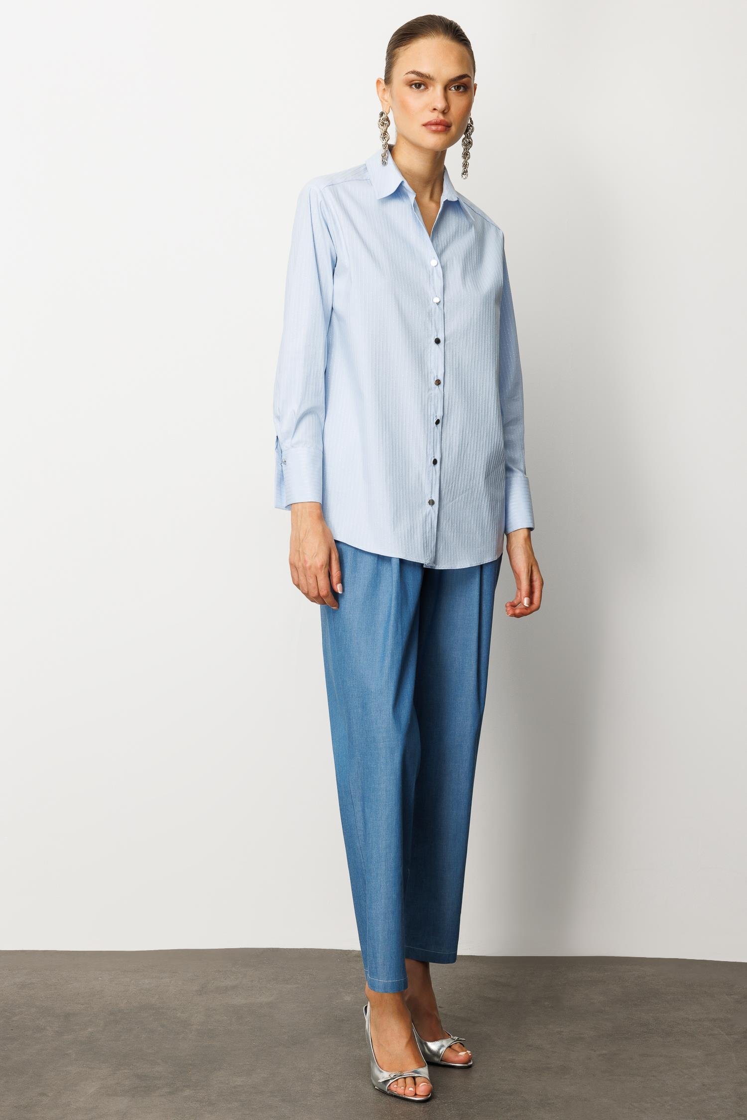 Modailgi  Düşük Omuzlu Simli Gömlek Mavi