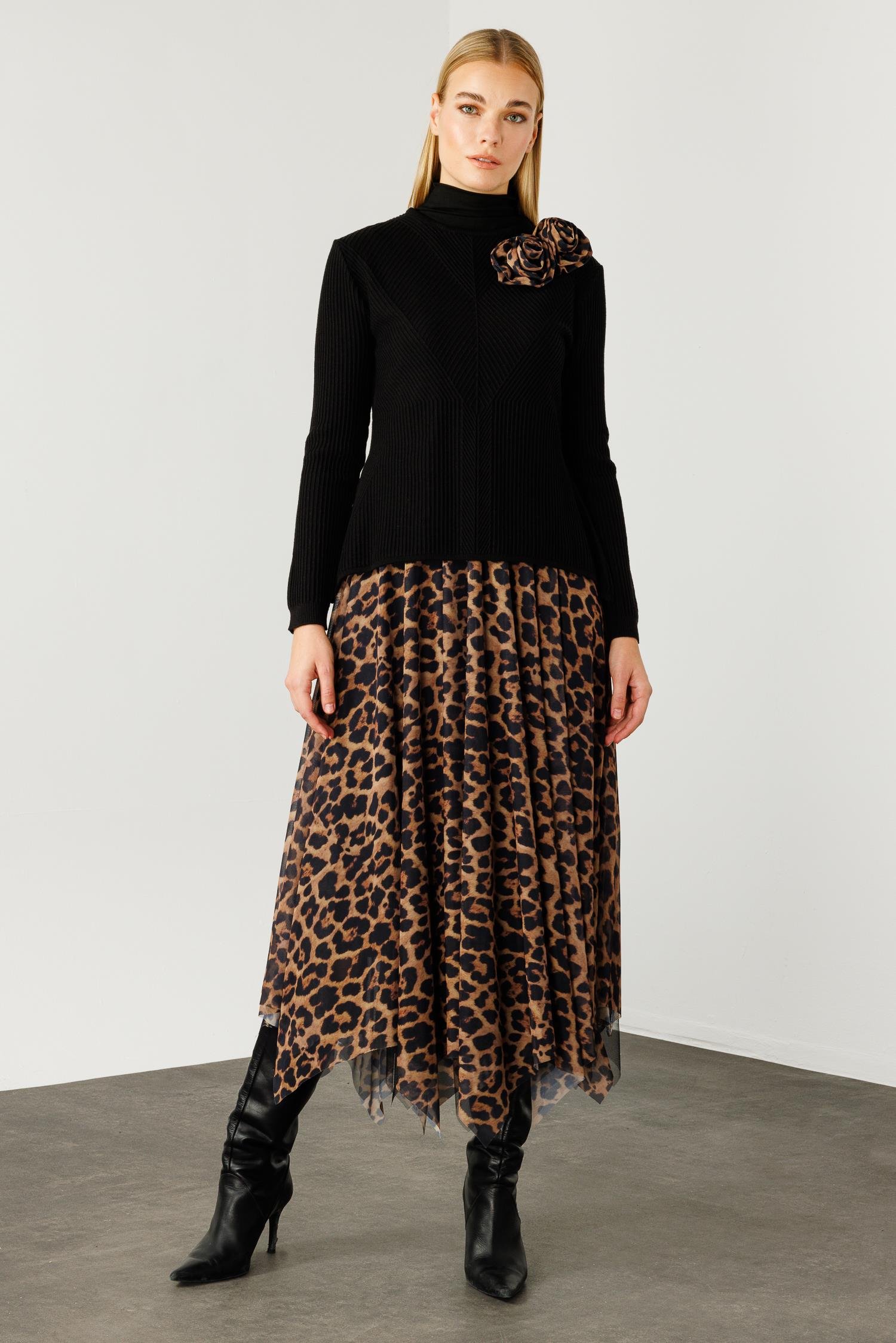 Modailgi  Eteği Asimetrik Leopar Desenli Trikolu Elbise Vizon