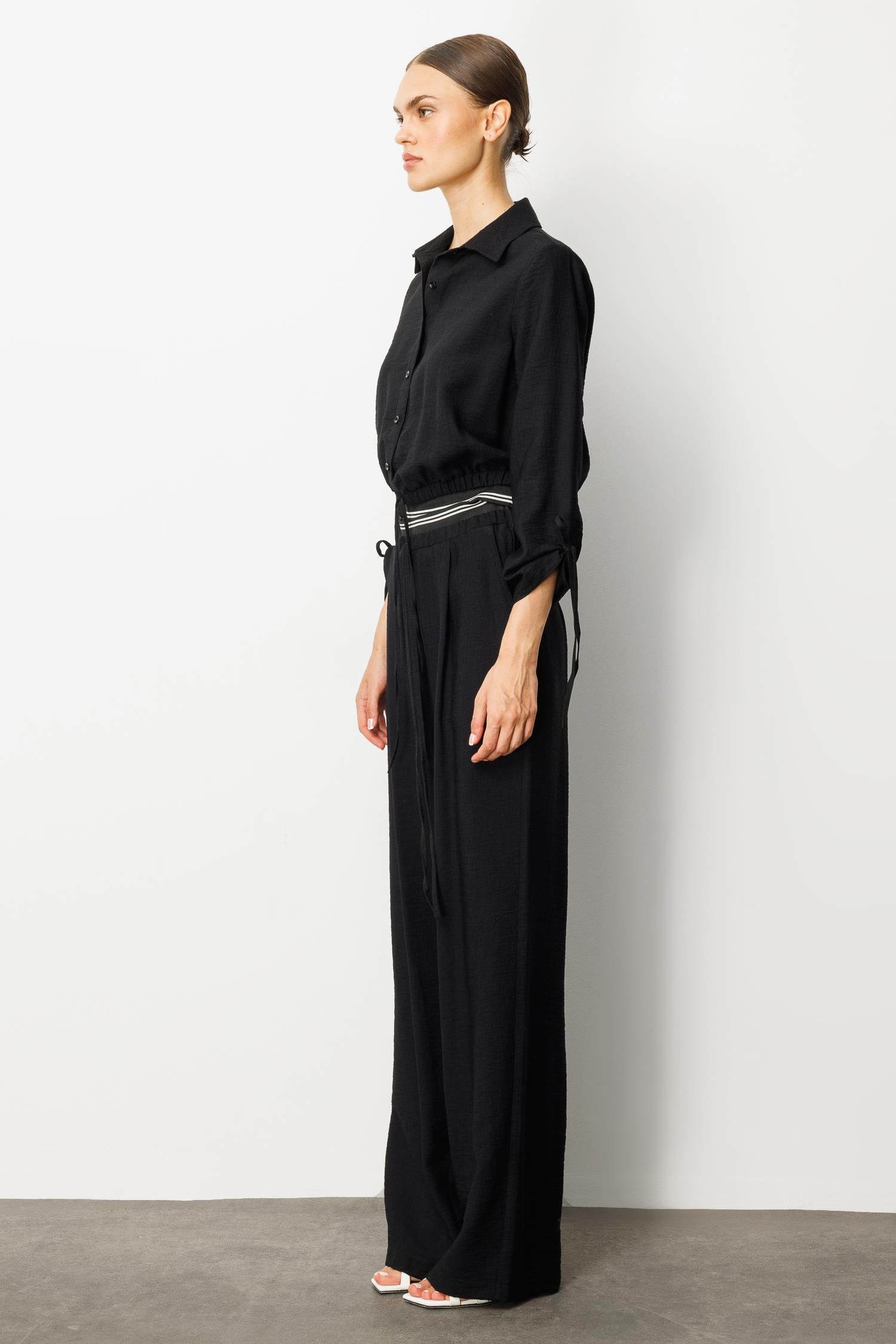 Modailgi  Etek Ucu Lastik ve Ribana Detaylı Bağlamalı Kısa Bluz Gömlek Siyah